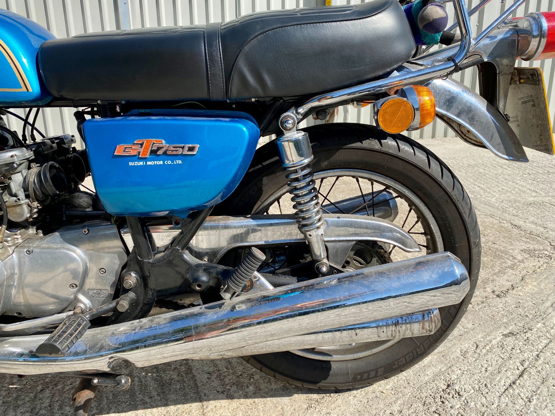 Suzuki GT750 - Image 12 of 21