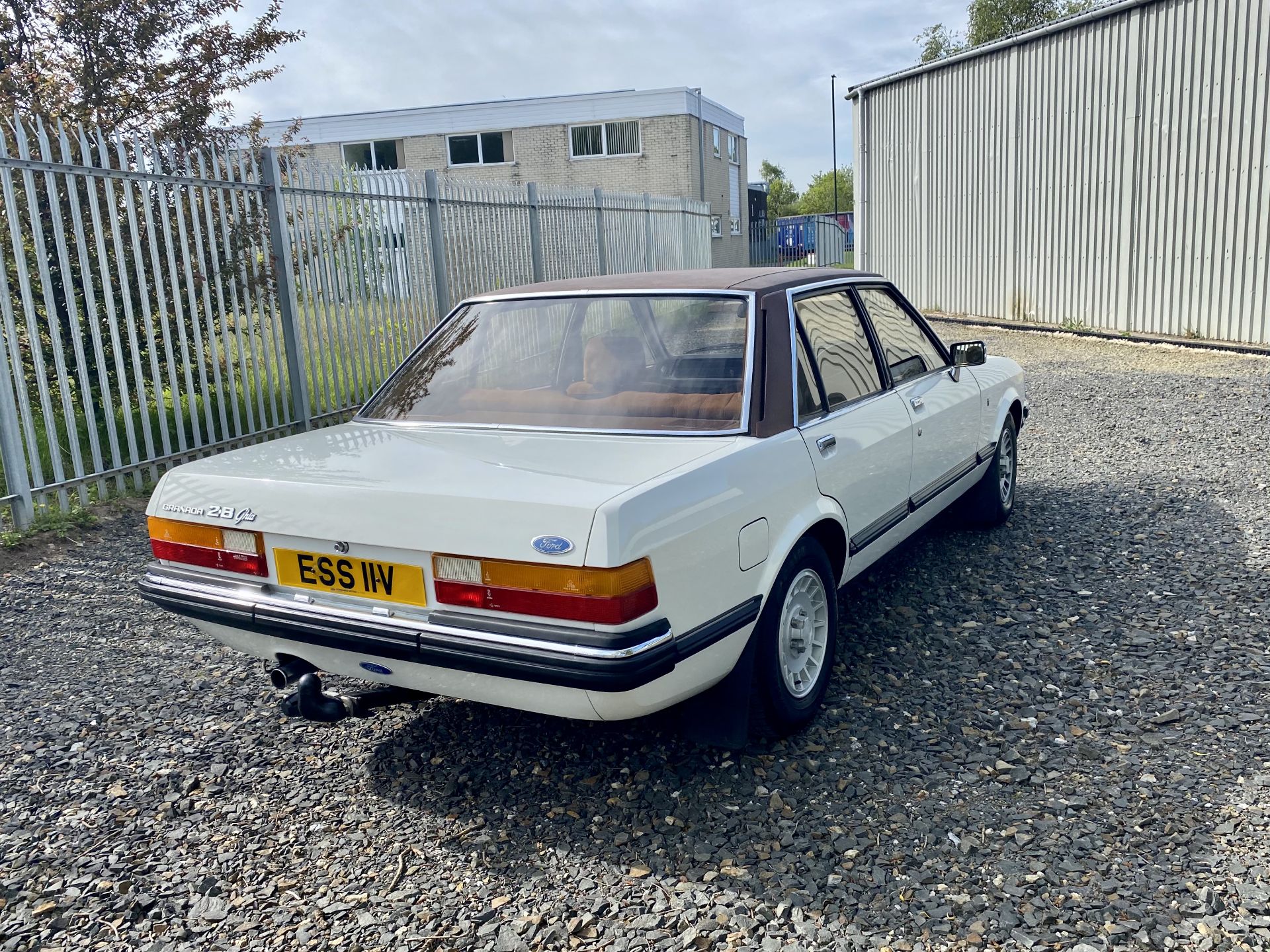 Ford Granada Ghia - Image 13 of 50