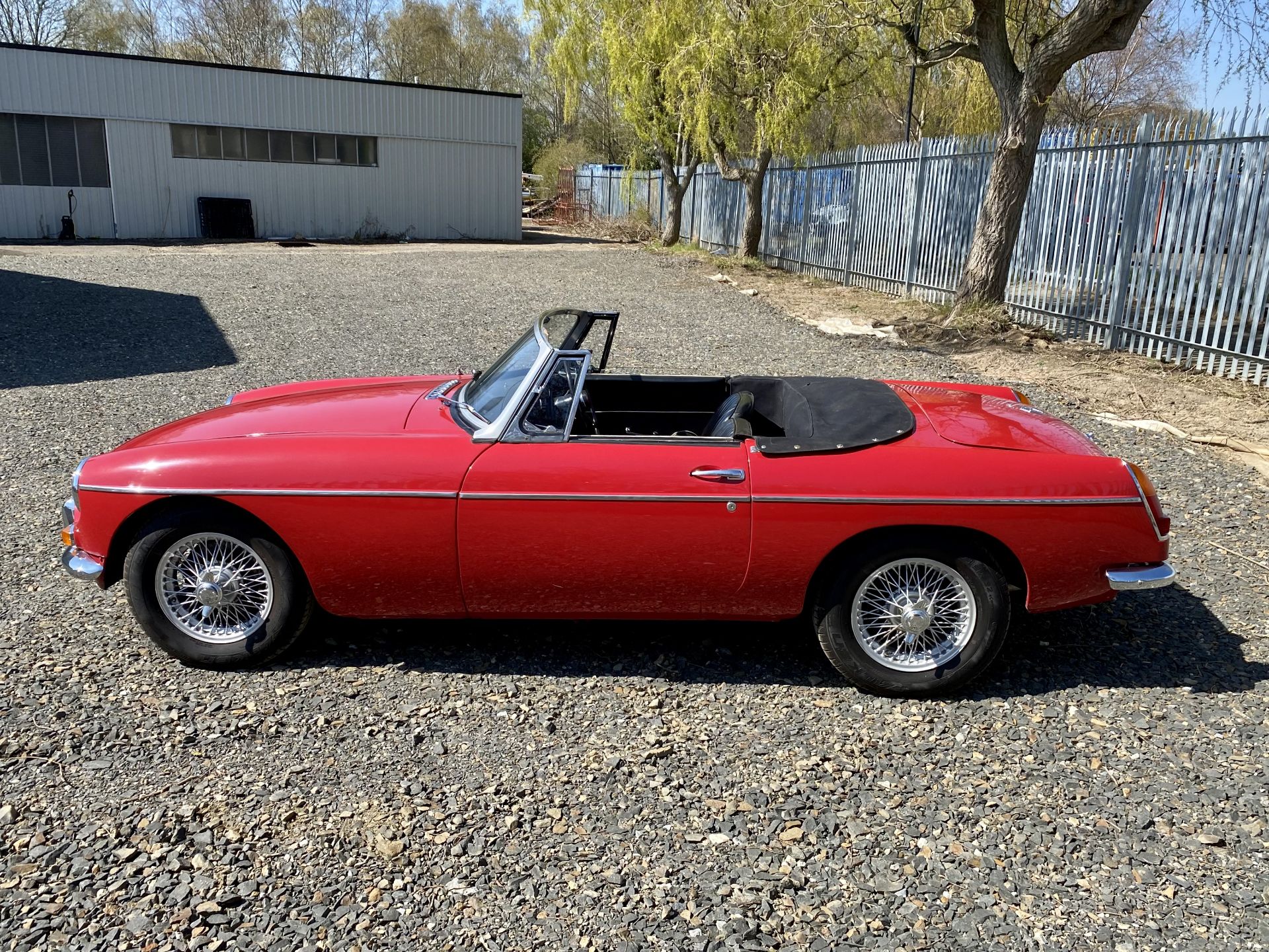 MGB Roadster - Image 56 of 60