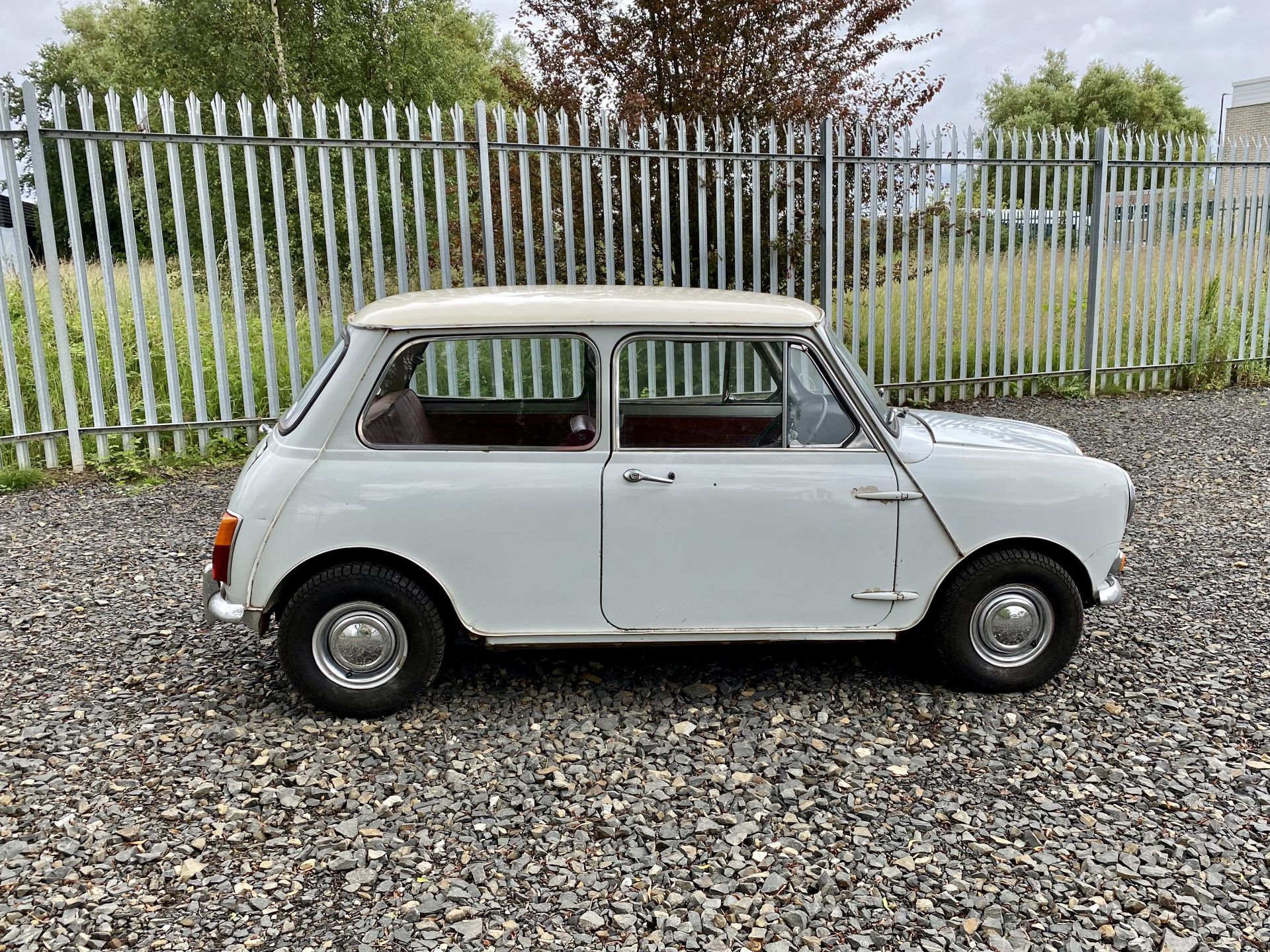 Wolseley 1000 - Image 4 of 49