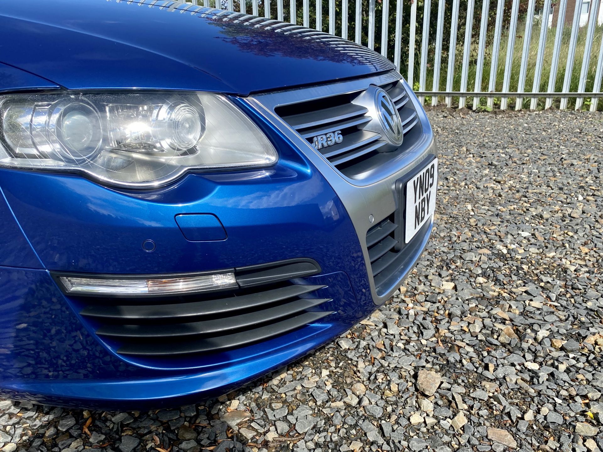 Volkswagen Passat R36 - Image 13 of 41