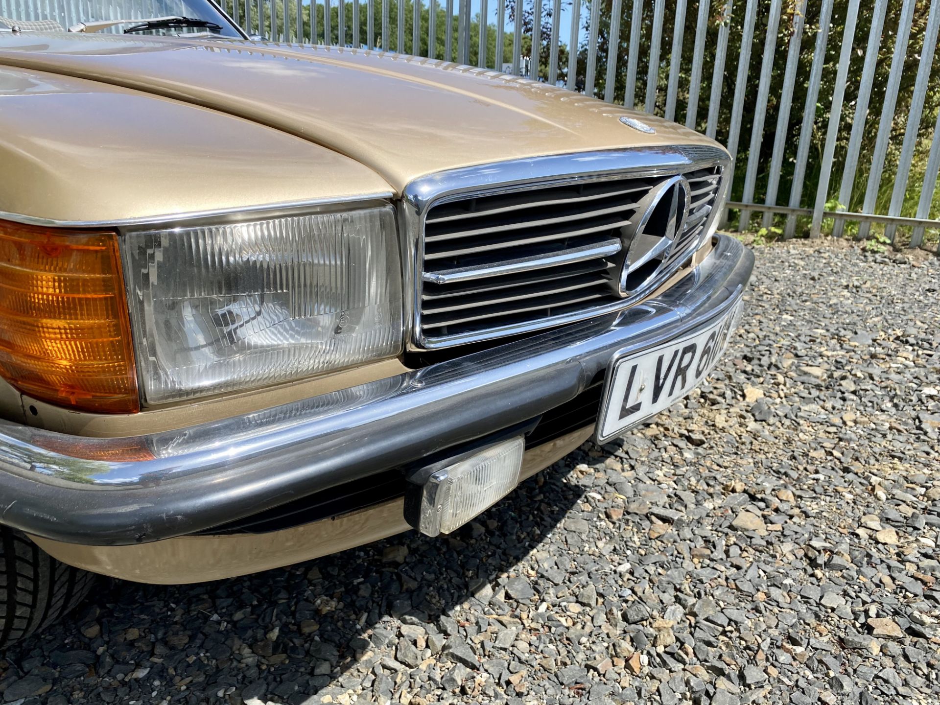 Mercedes 280SL - Image 25 of 62