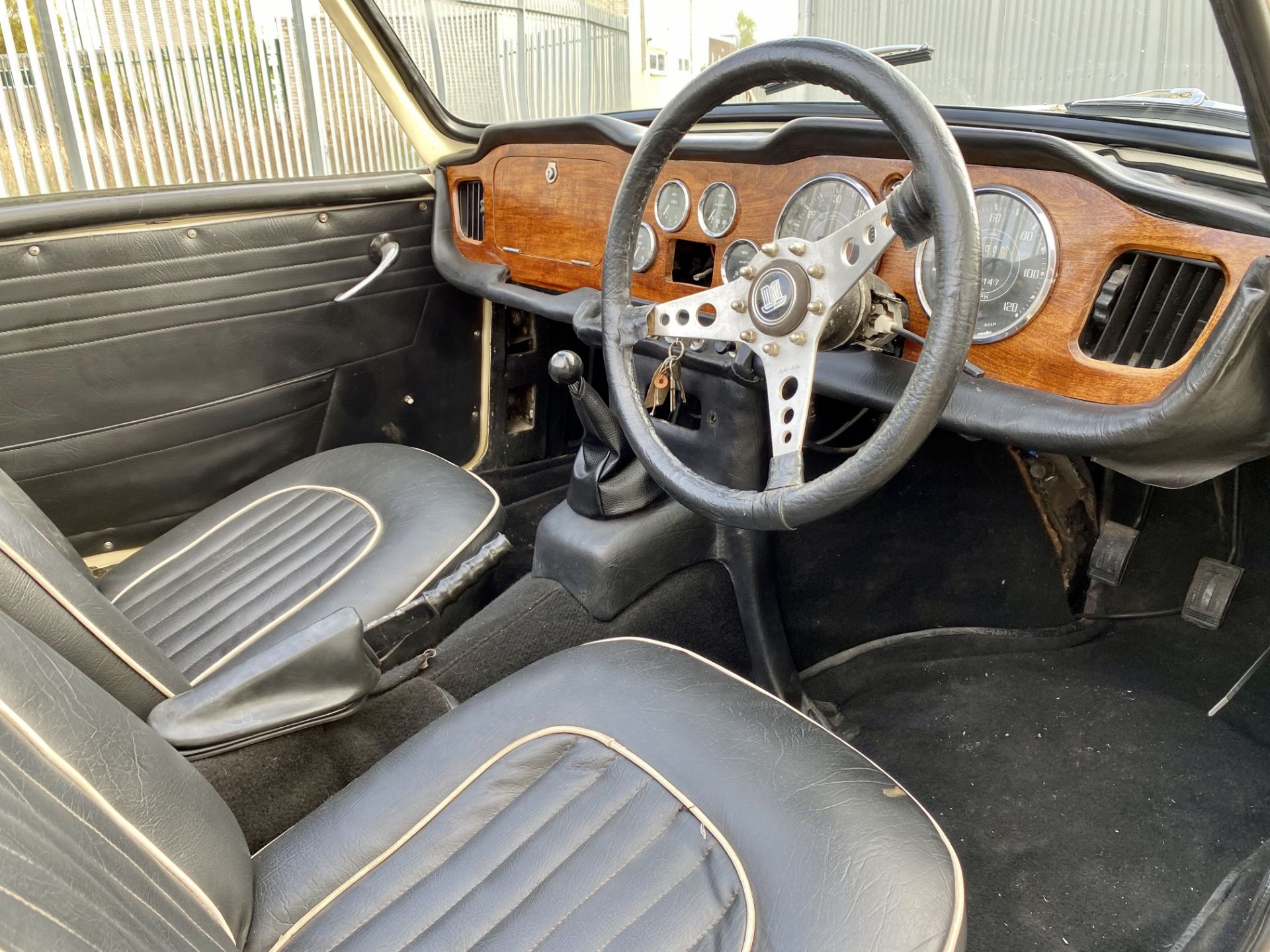 Triumph TR4A - Image 43 of 53