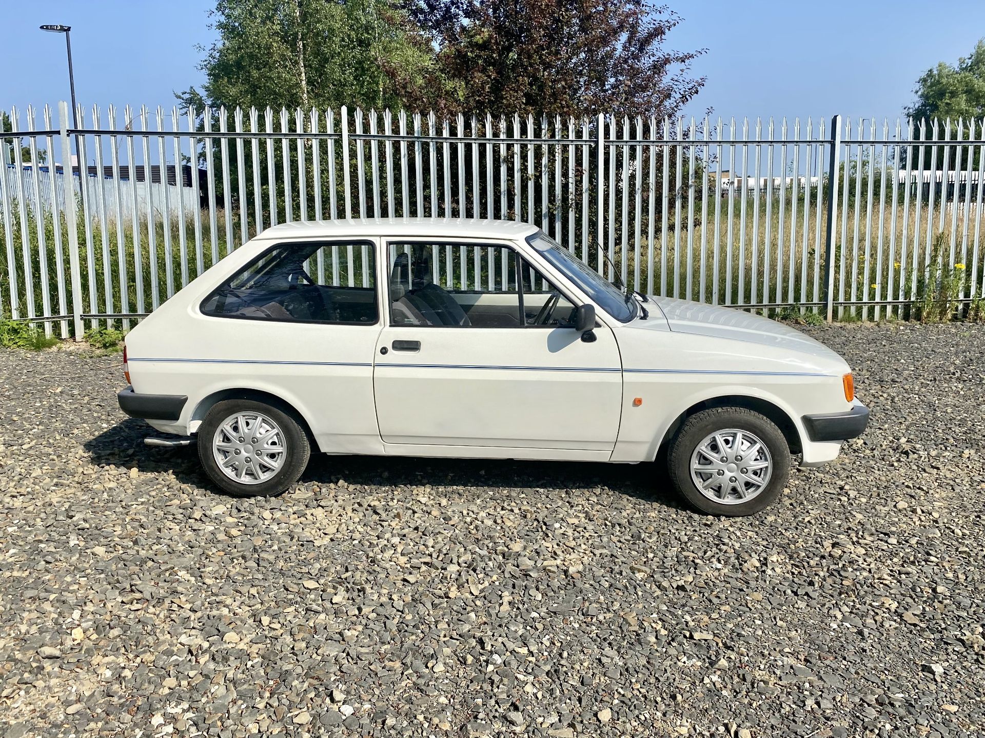 Ford Fiesta MK2 - Image 3 of 43