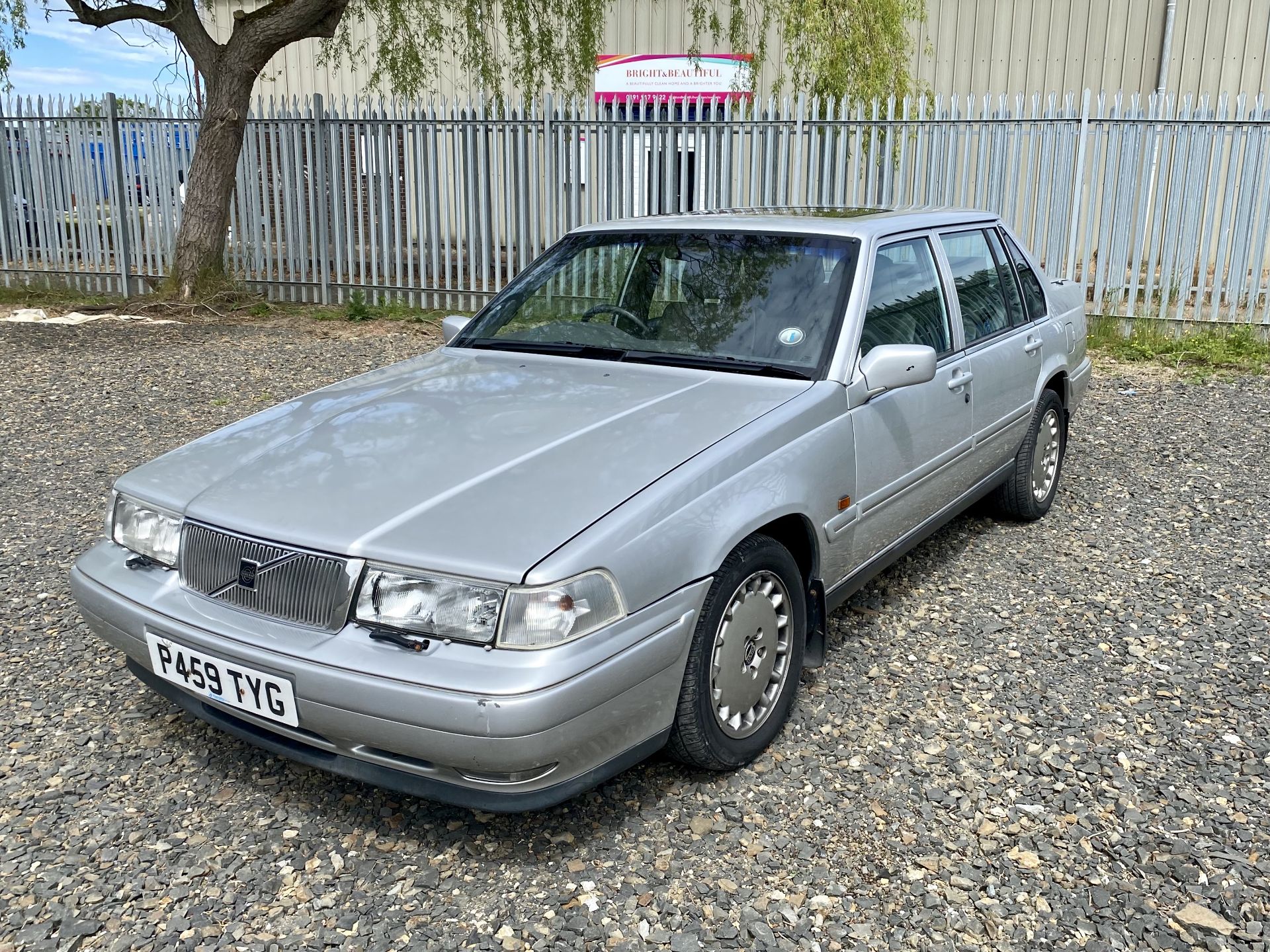 Volvo 960 - Image 13 of 44