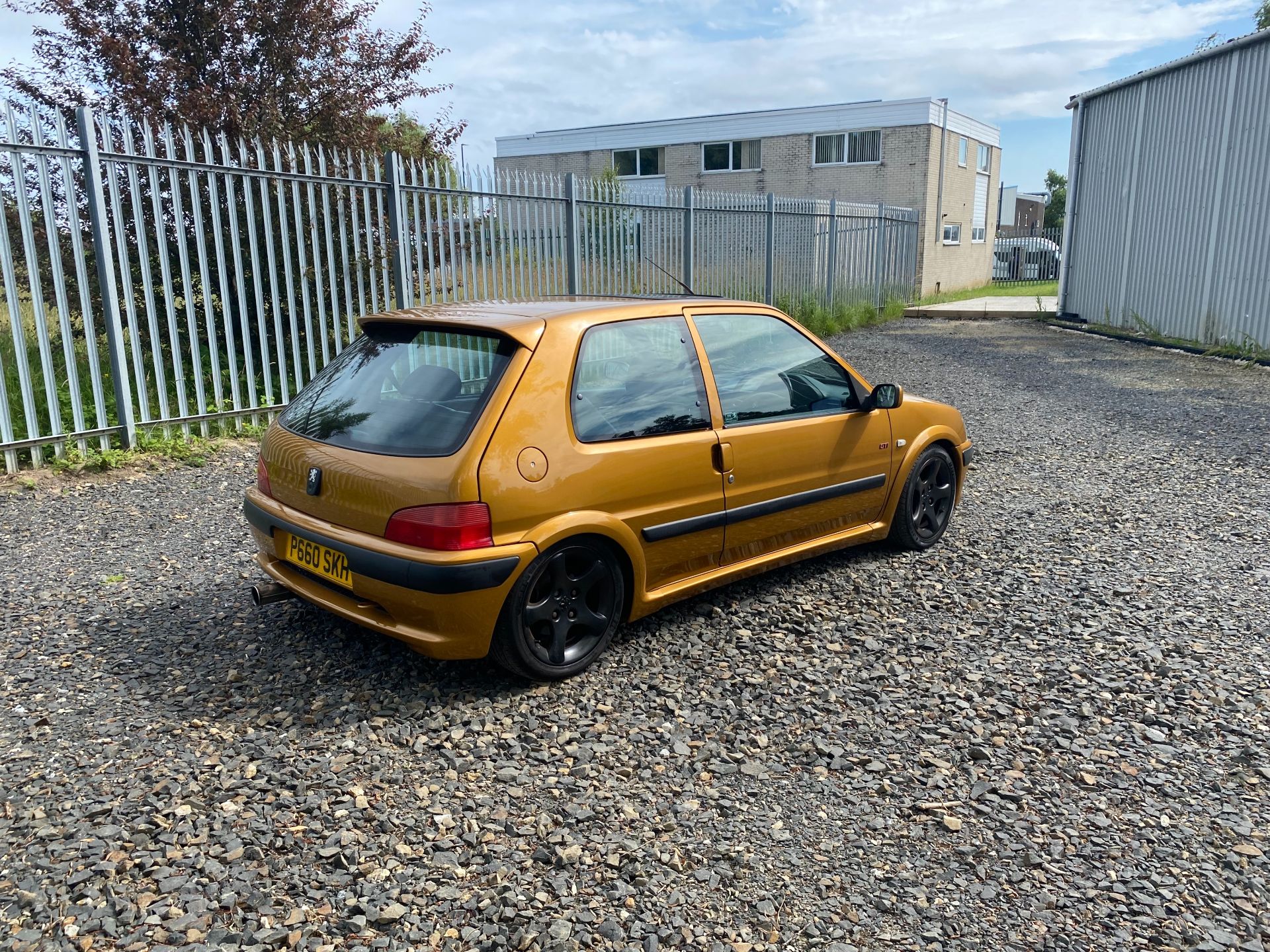 Peugeot 106 GTI - Image 4 of 43