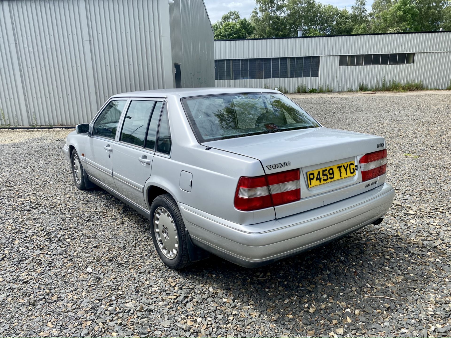 Volvo 960 - Image 9 of 44