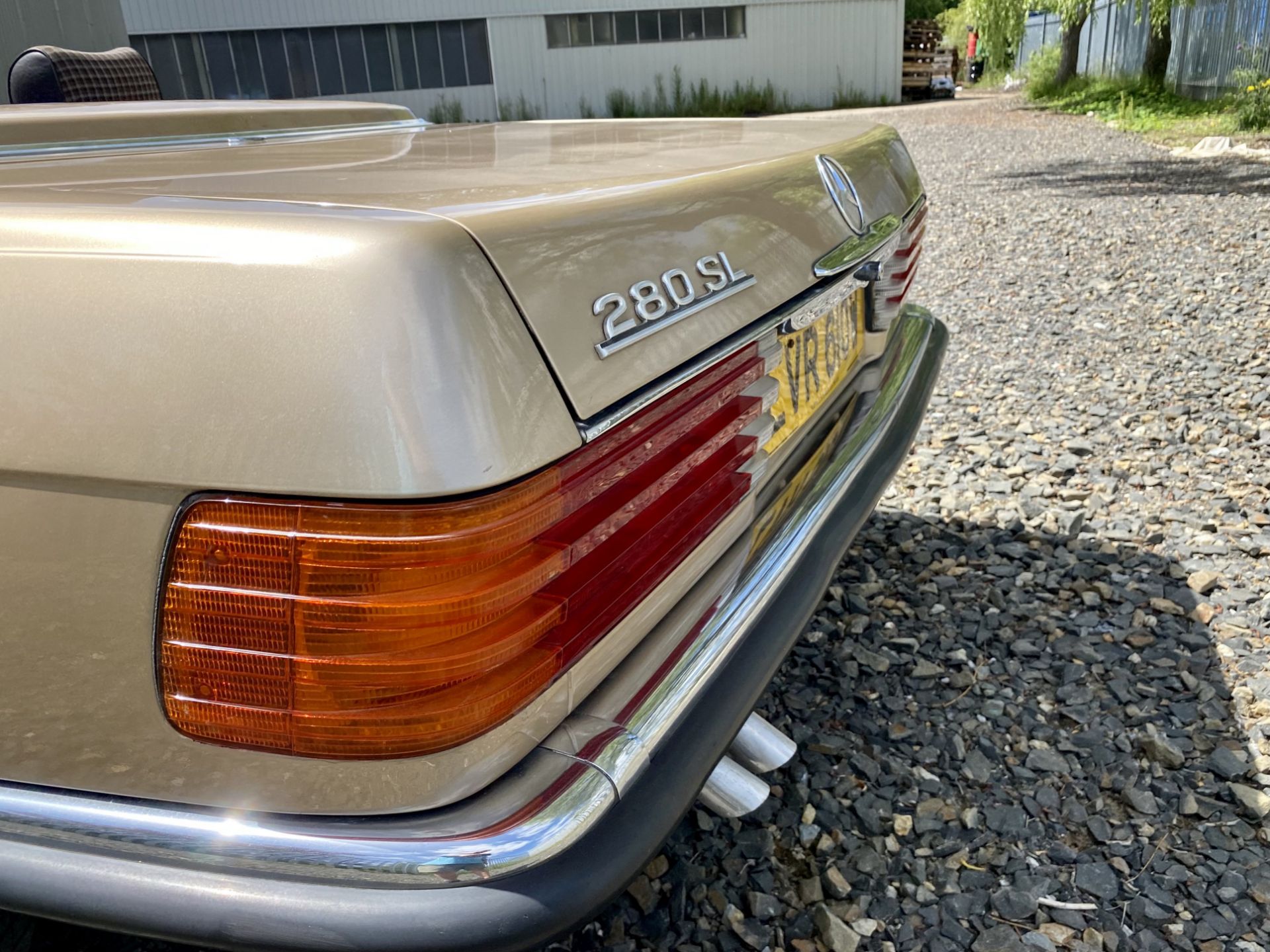 Mercedes 280SL - Image 28 of 62