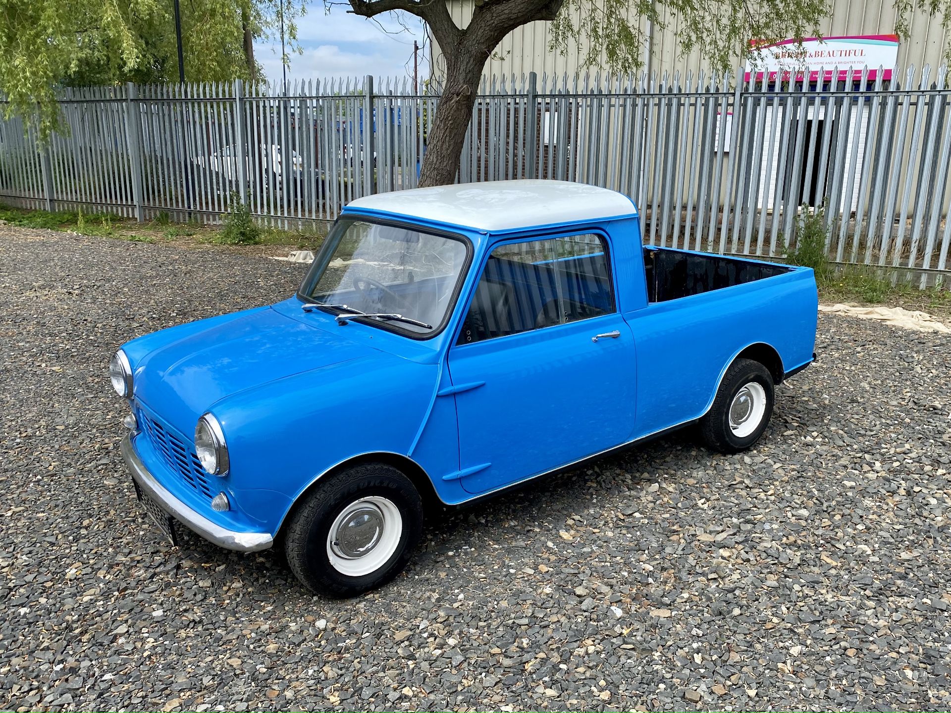 Mini Pickup MK1 - Image 12 of 43