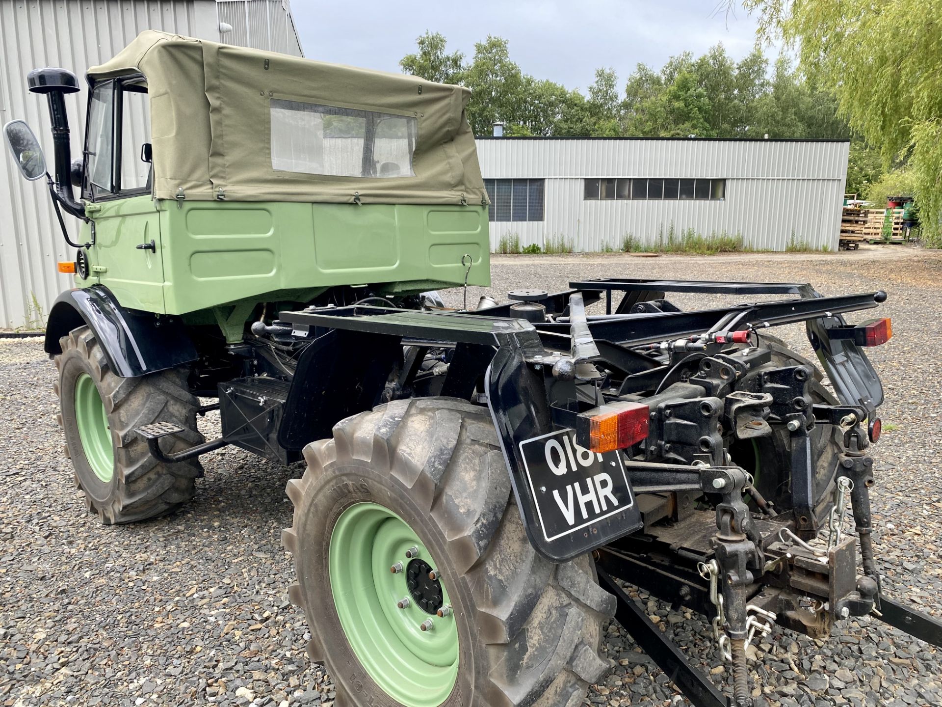 Mercedes Unimog - Image 19 of 33