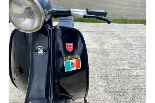 Lambretta - Image 10 of 19