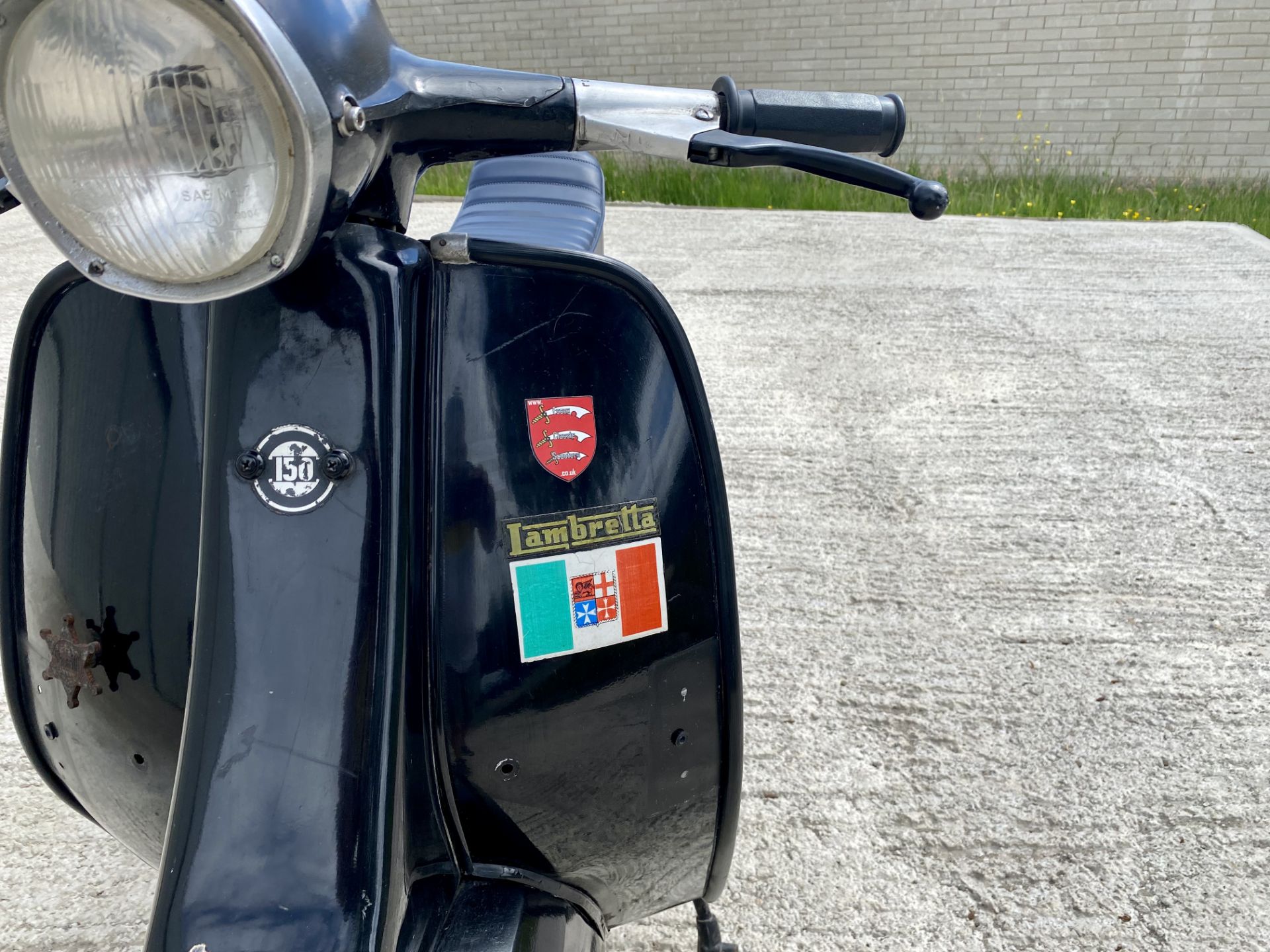 Lambretta - Image 10 of 19