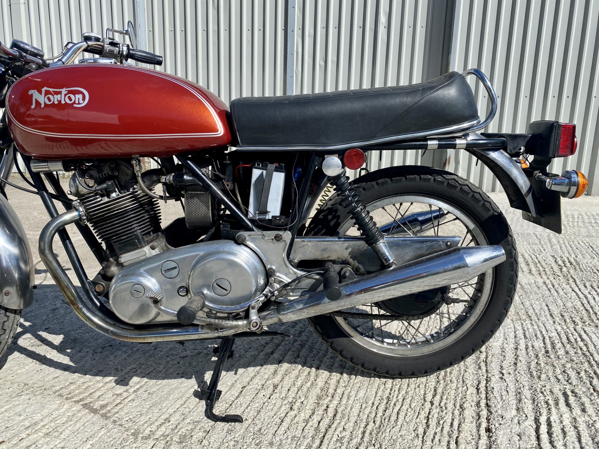 Norton Commando 850 - Image 13 of 25