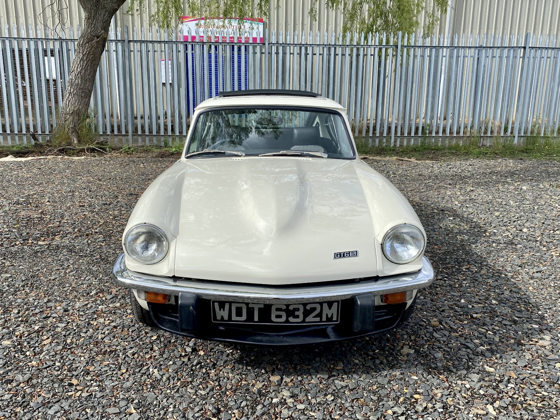 Triumph GT6 - Image 12 of 44