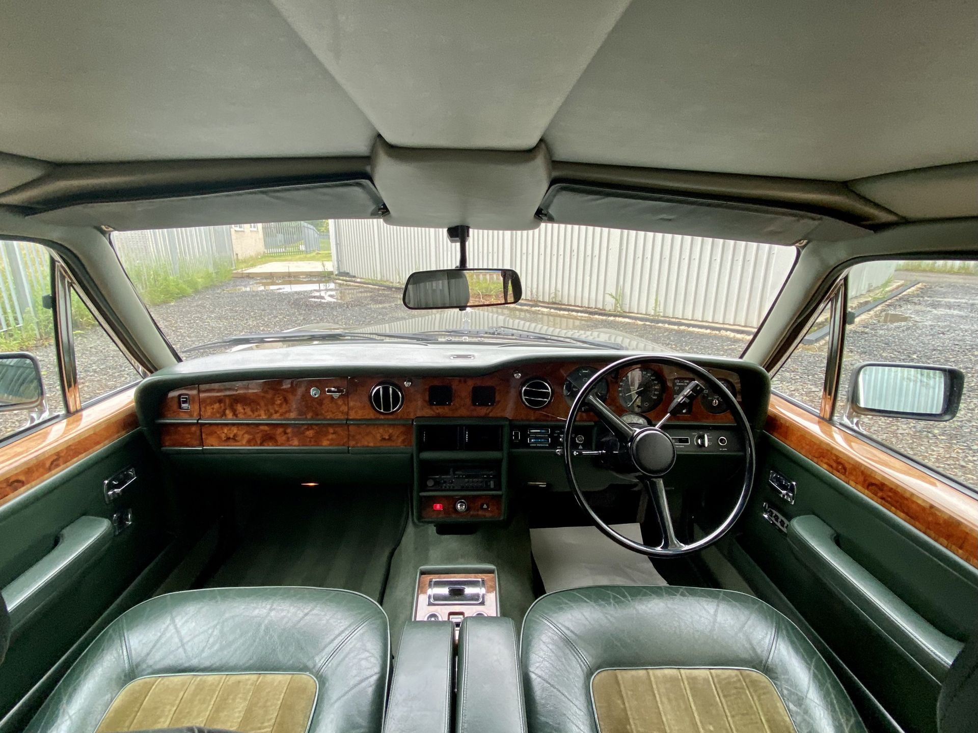 Rolls Royce Silver Spur - Image 40 of 55