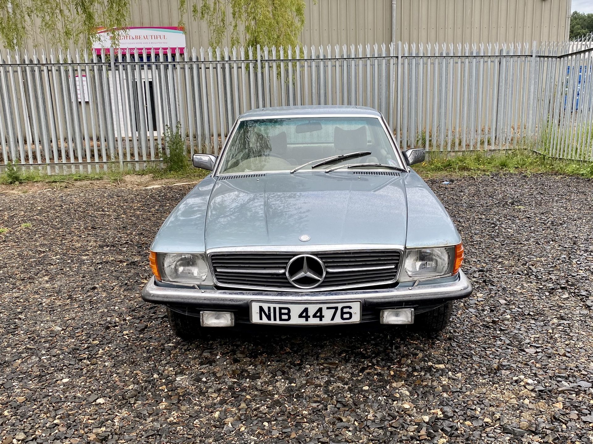 Mercedes Benz 450SLC - Image 15 of 40