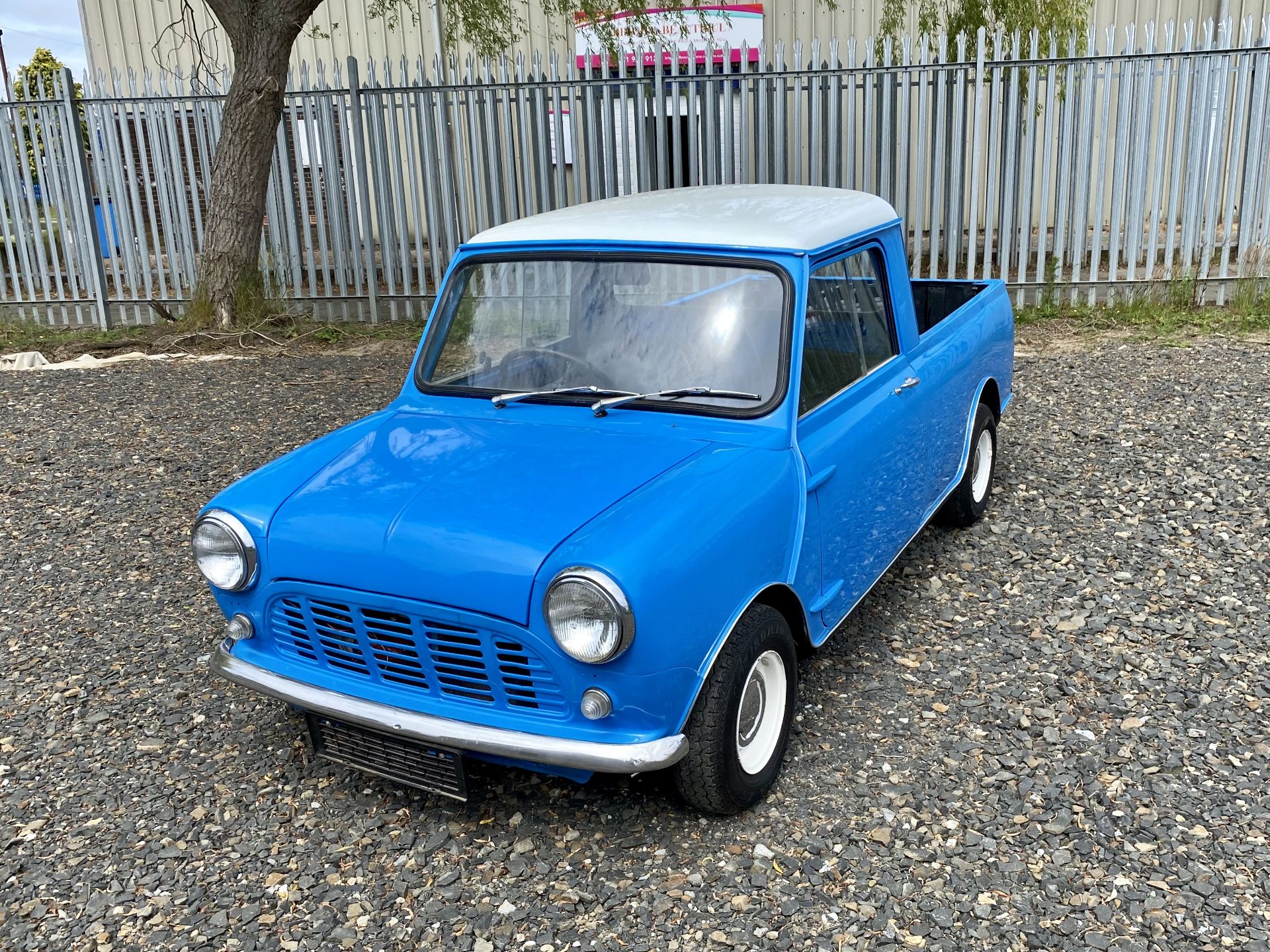 Mini Pickup MK1 - Image 13 of 43