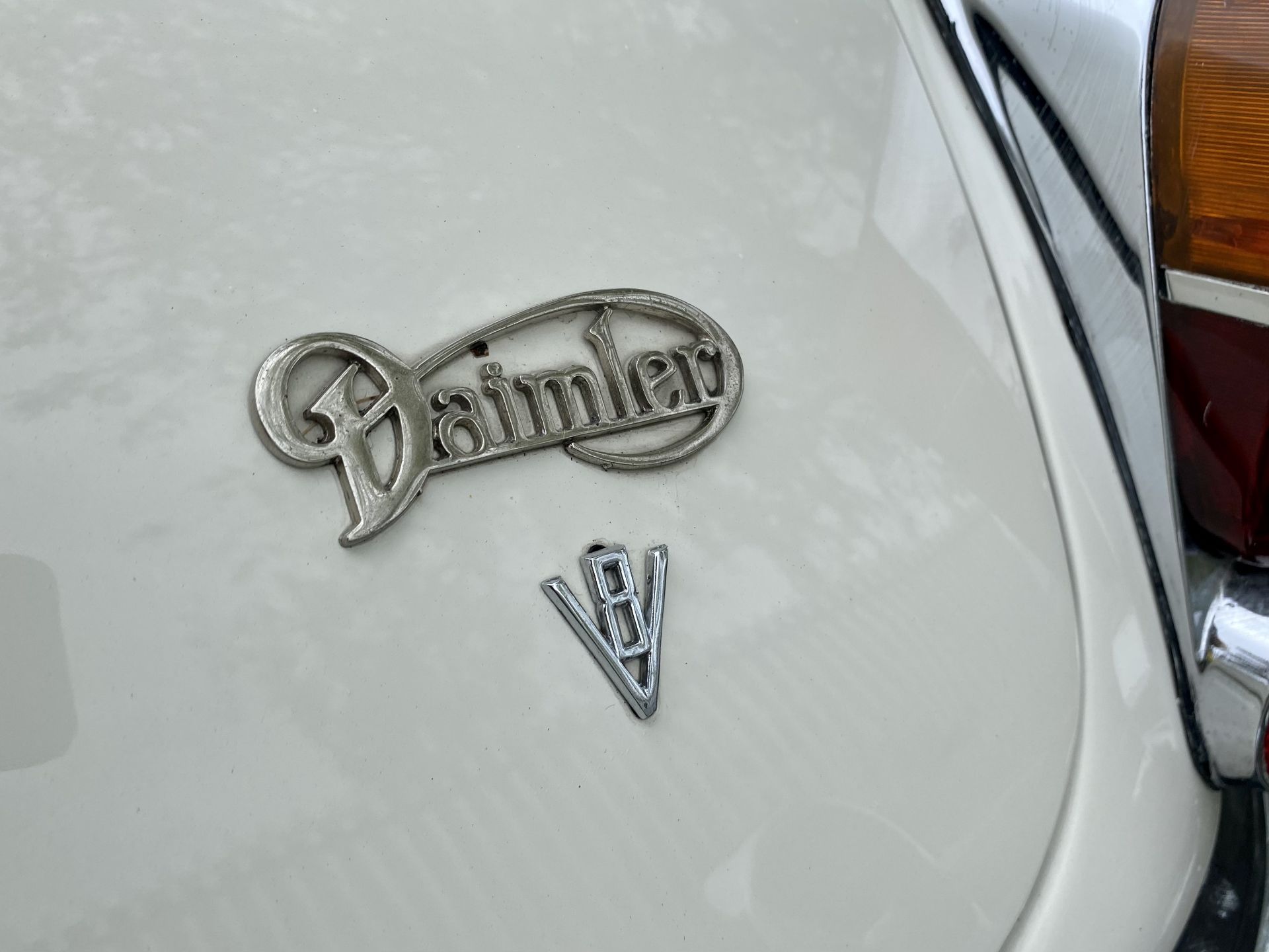 Daimler 250 Saloon - Image 46 of 46