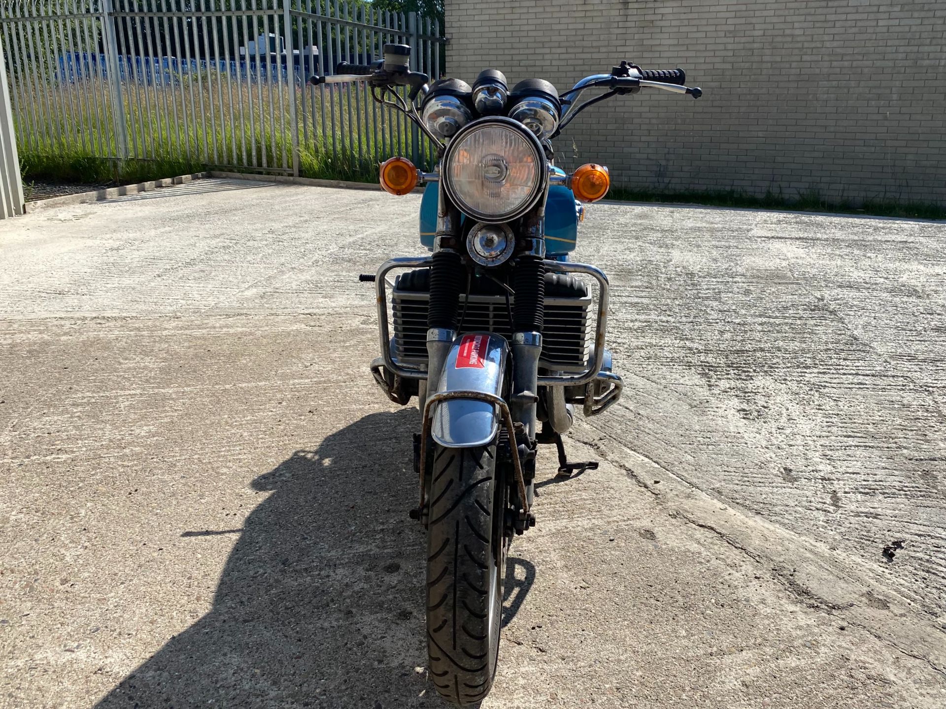 Suzuki GT750 - Image 8 of 21