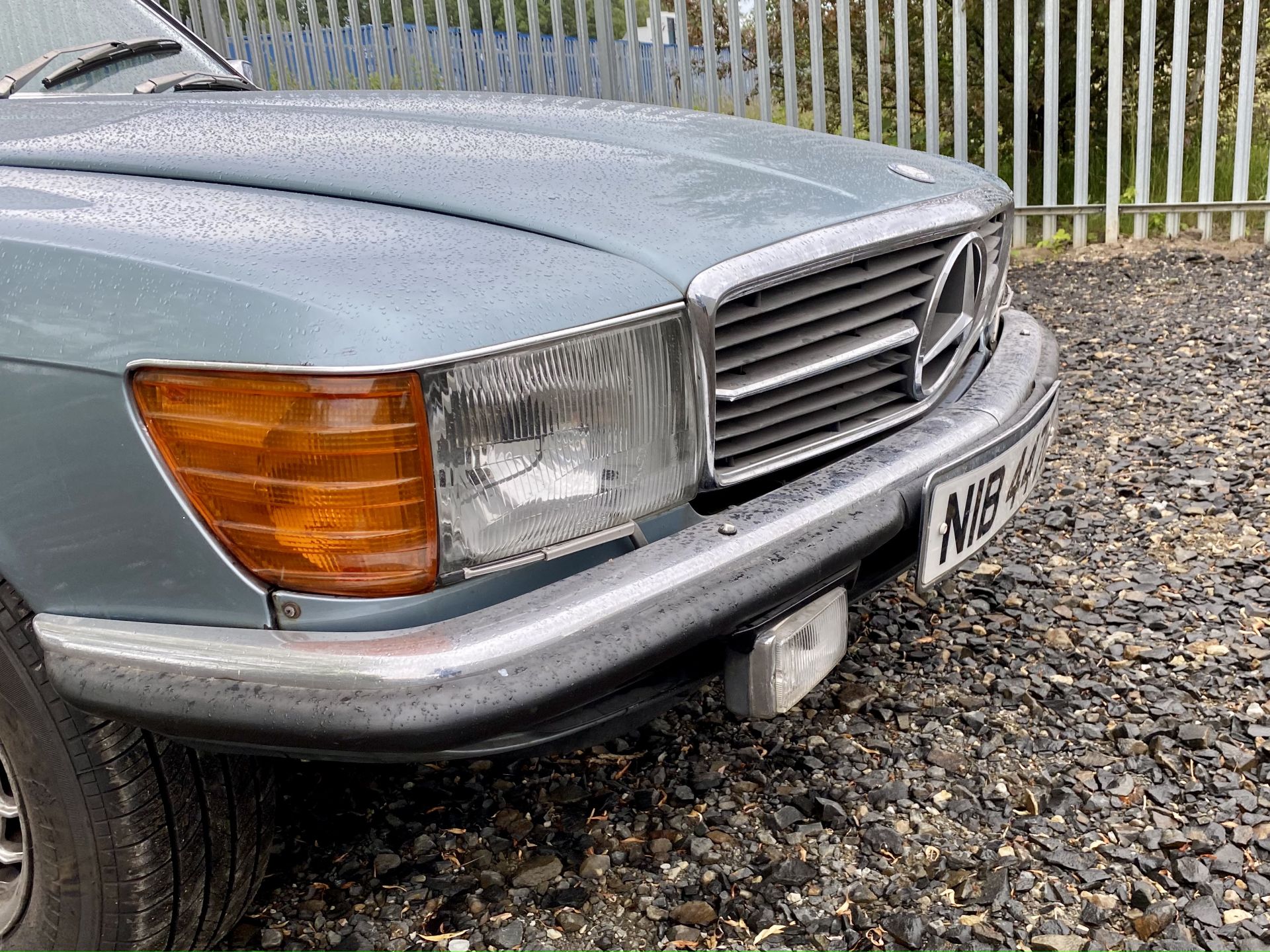 Mercedes Benz 450SLC - Image 17 of 40