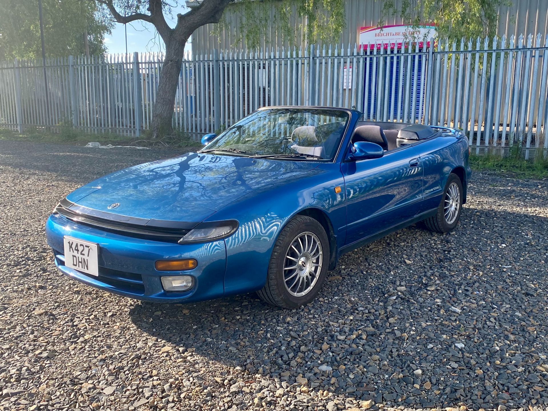 Toyota Celica Convertible - Image 10 of 49