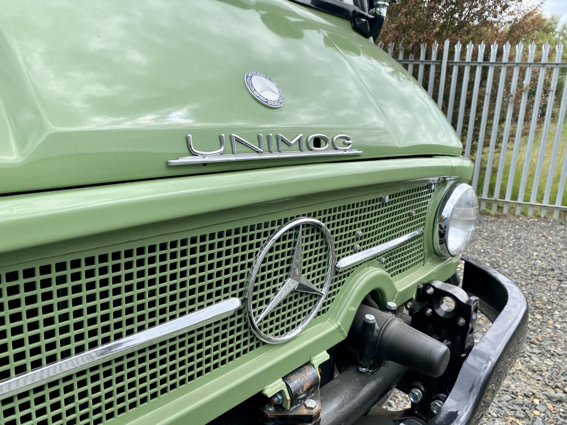 Mercedes Unimog - Image 21 of 33