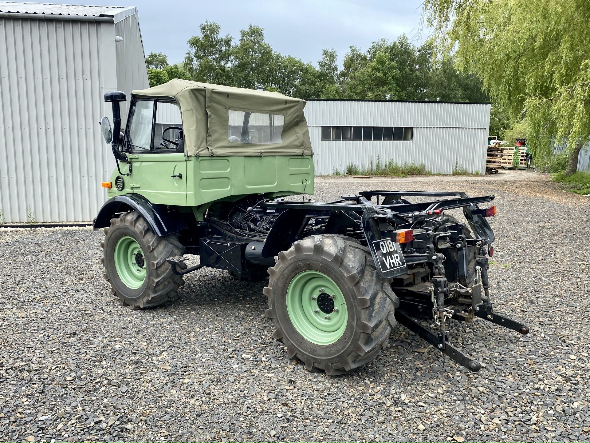 Mercedes Unimog - Image 10 of 33