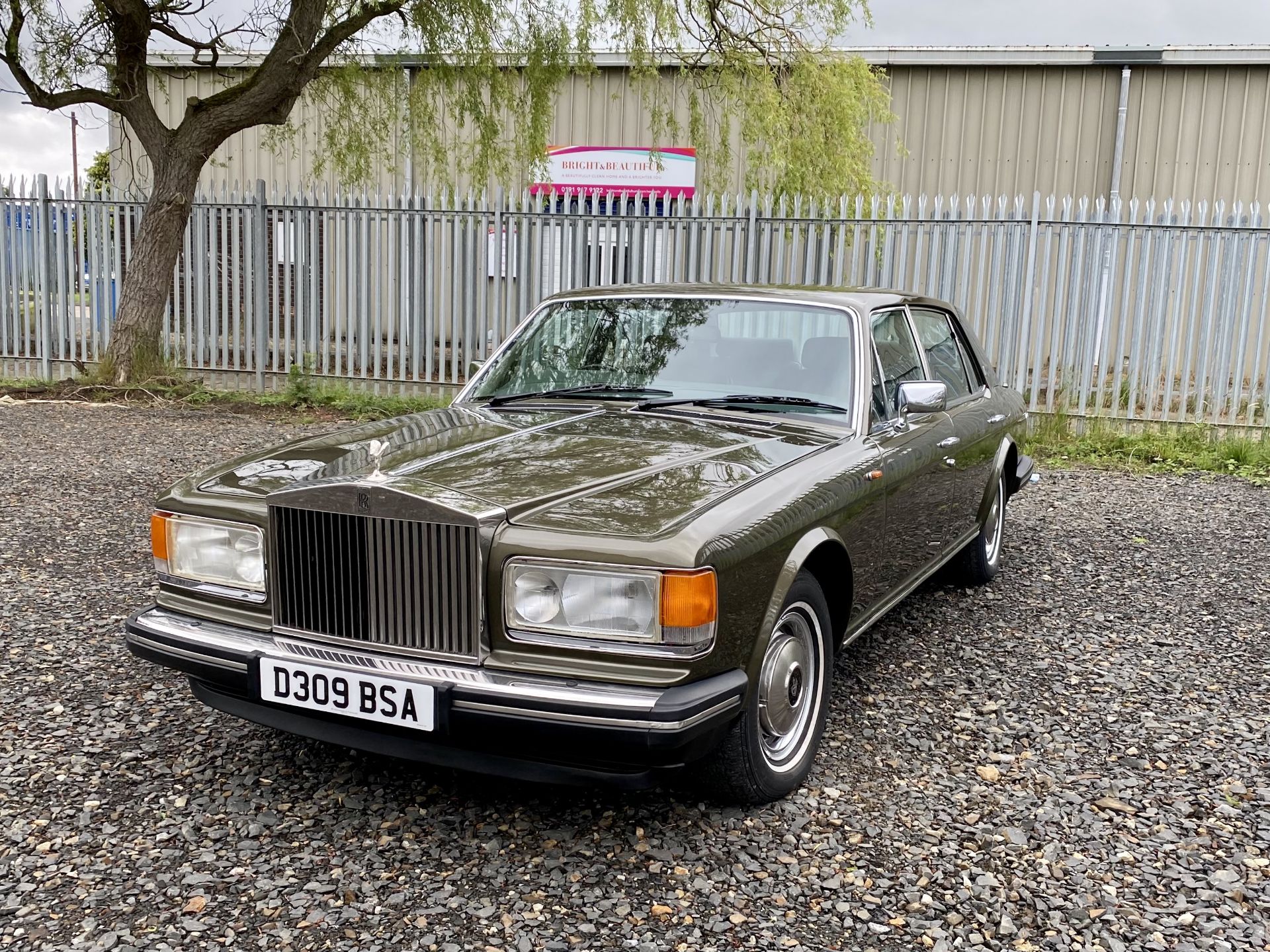 Rolls Royce Silver Spur - Image 15 of 55