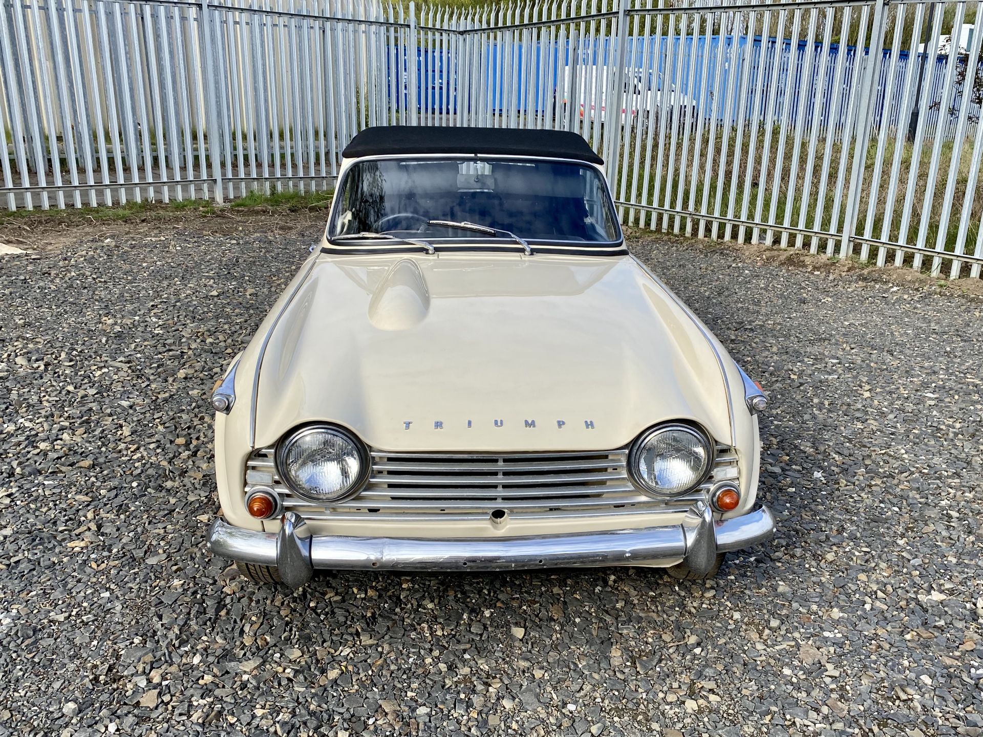 Triumph TR4A - Image 19 of 53