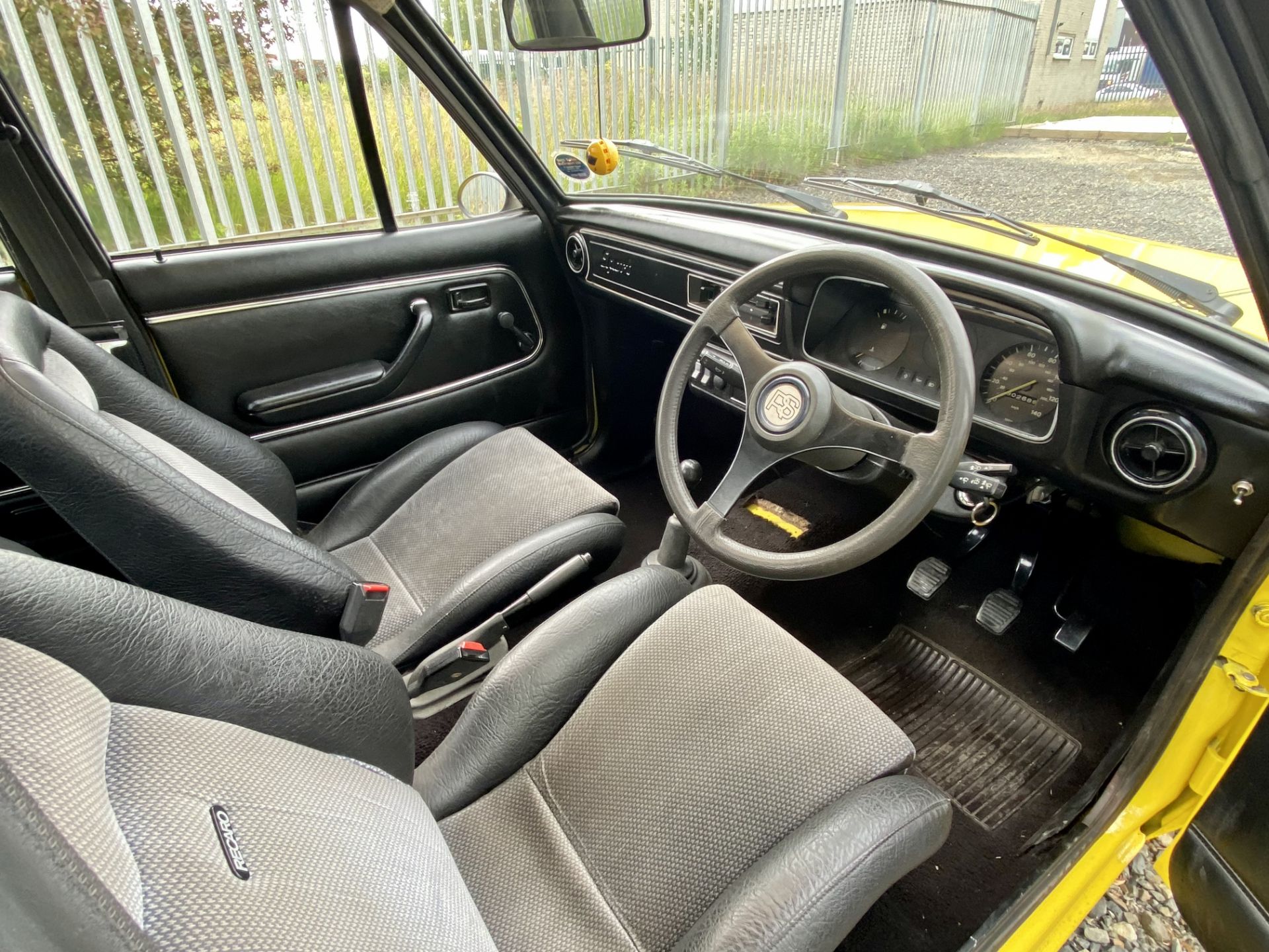 Ford Escort MK2 - Image 36 of 58