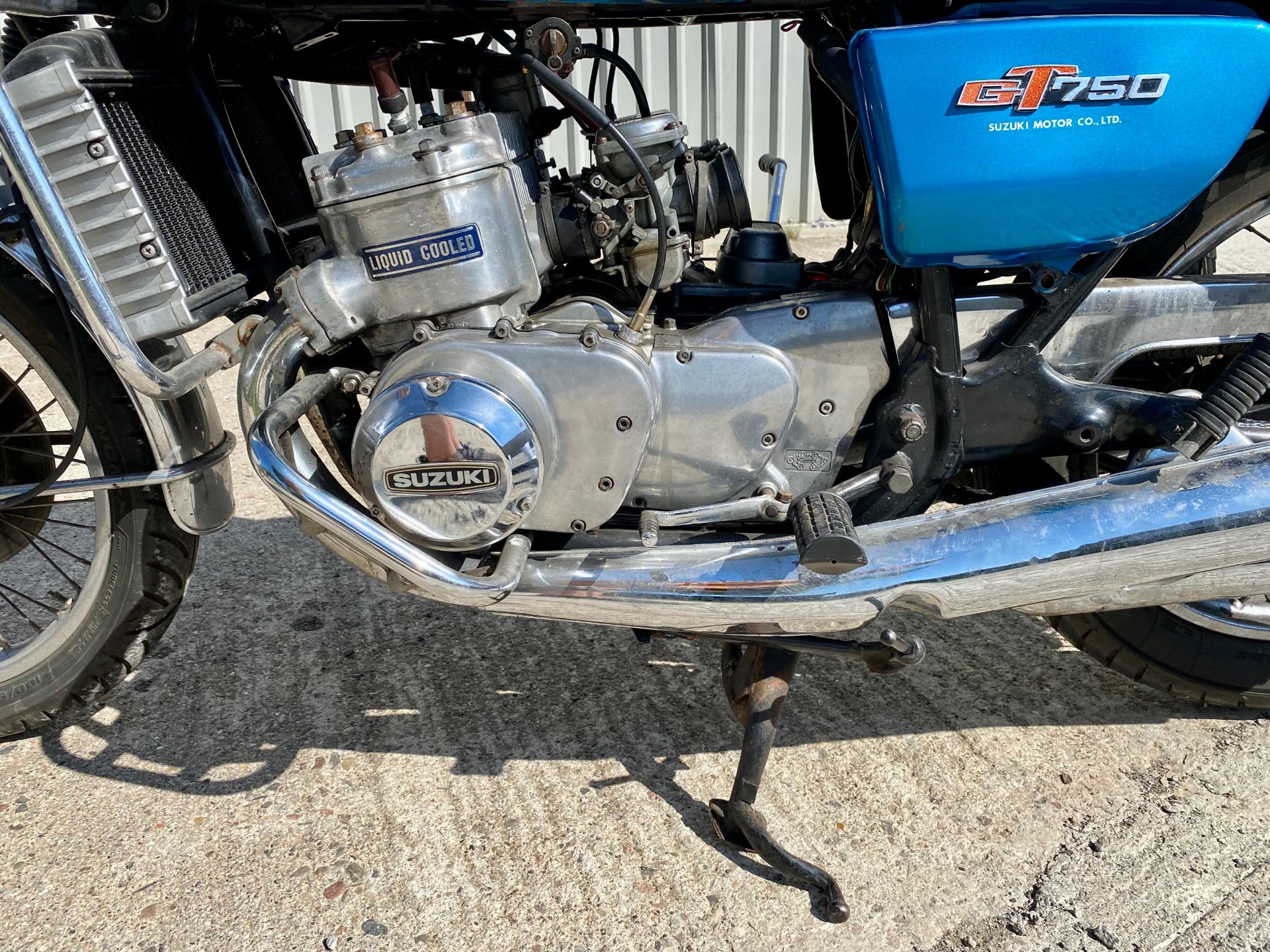 Suzuki GT750 - Image 10 of 21