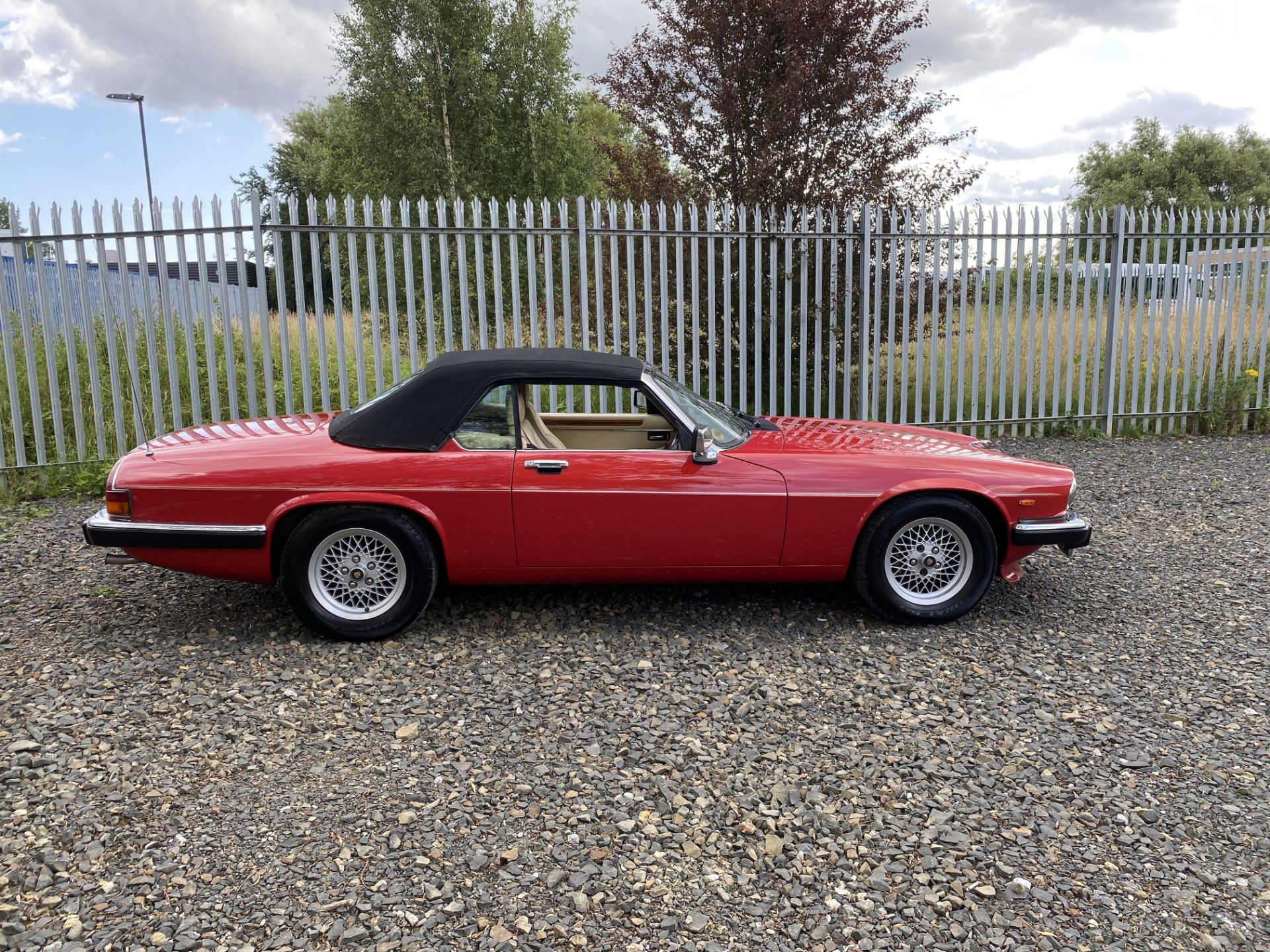 Jaguar XJS V12 Convertible - Image 40 of 46