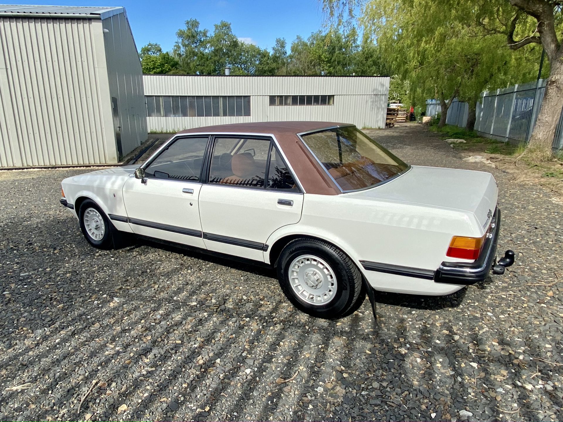 Ford Granada Ghia - Image 18 of 50