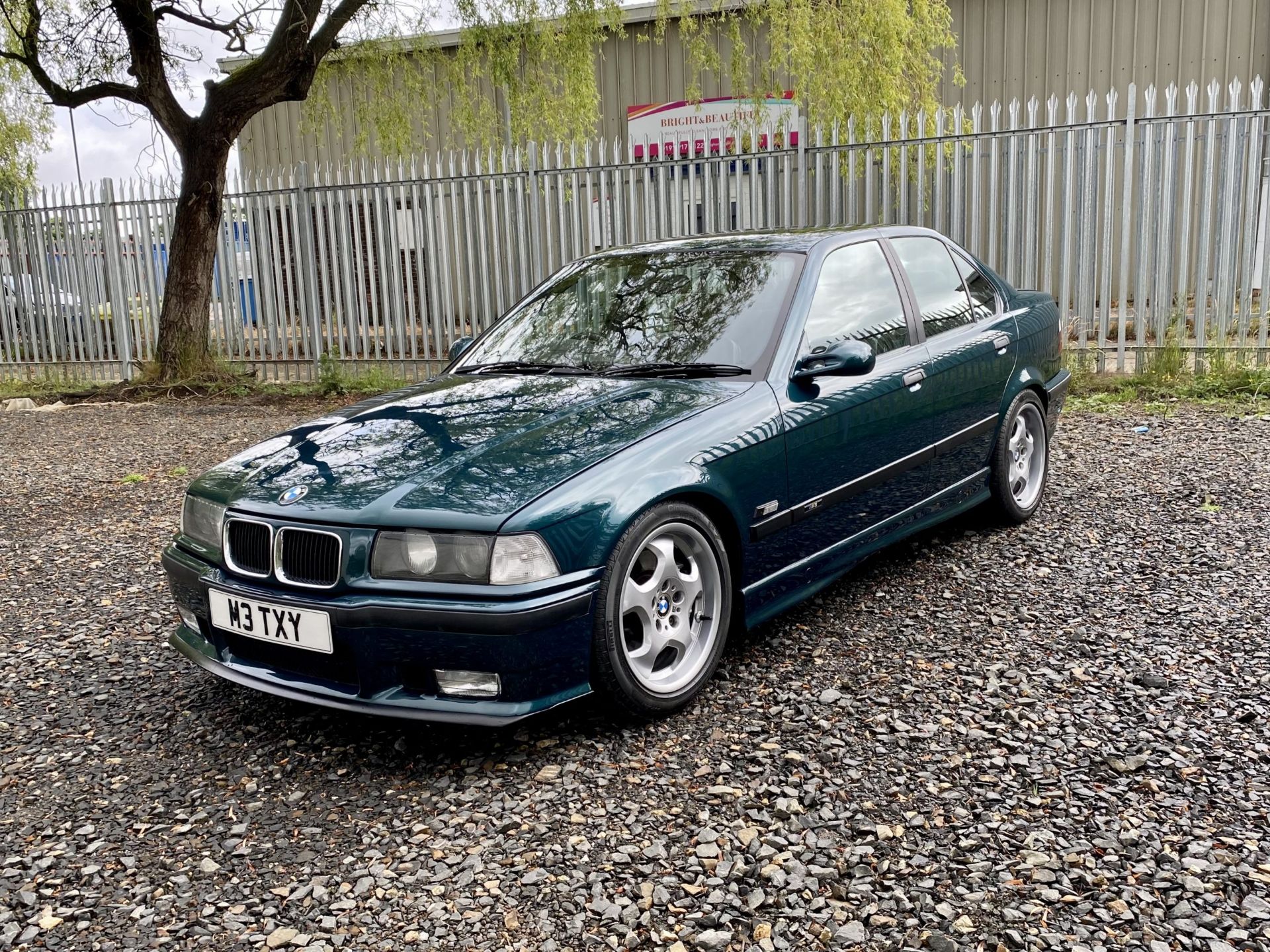 BMW M3 E36 - Image 15 of 46