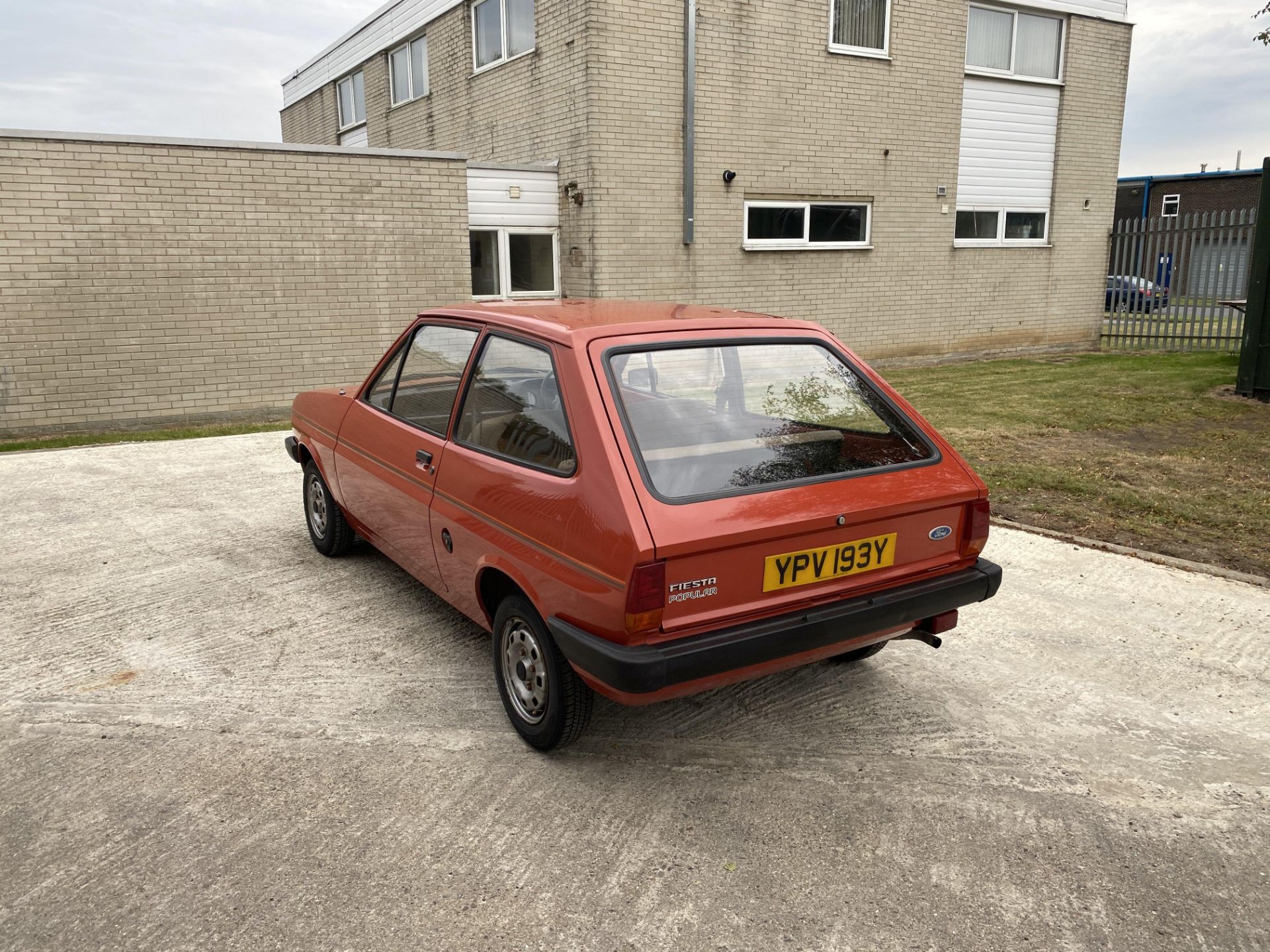 Ford Fiesta MK1 - Image 8 of 39