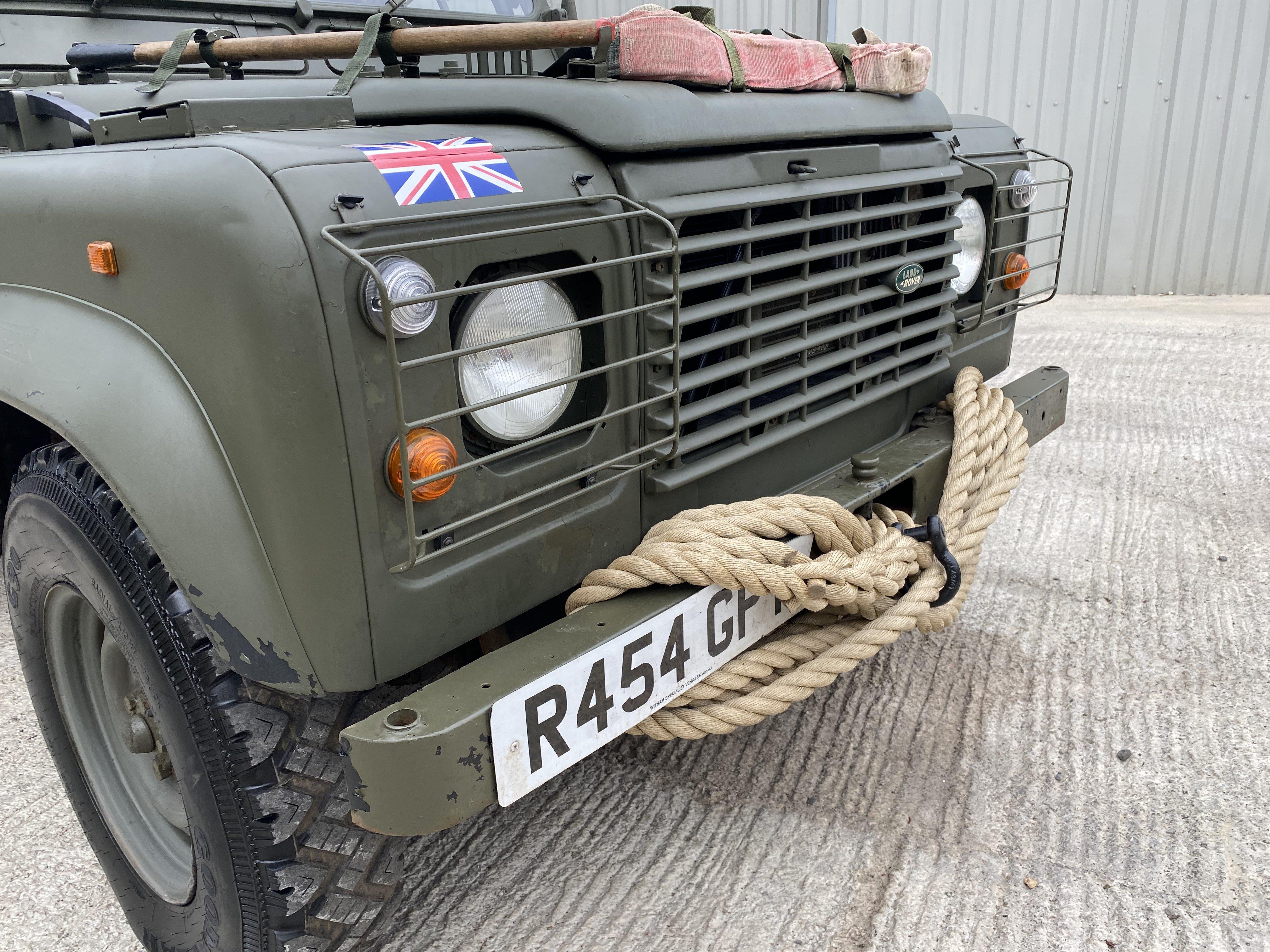 Land Rover Defender 90 FRP Wolf - Image 13 of 41