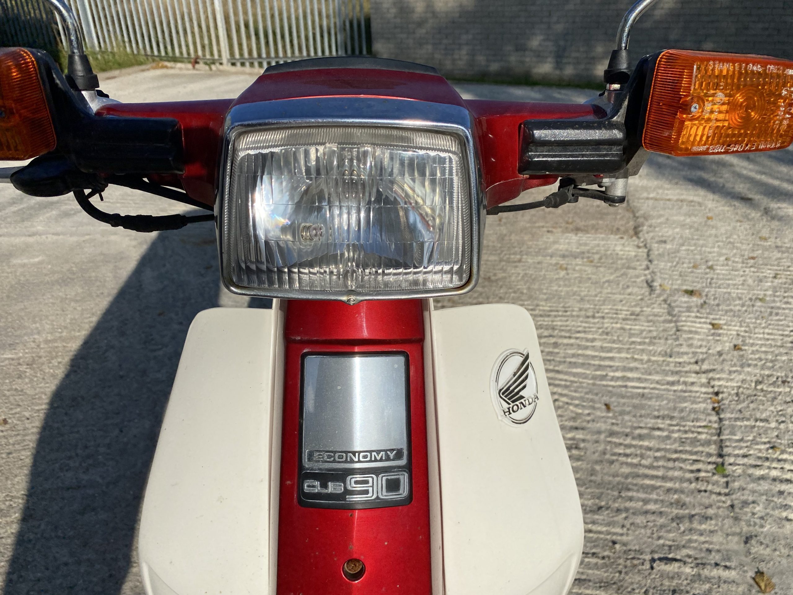 Honda Cub 90E - Image 27 of 28