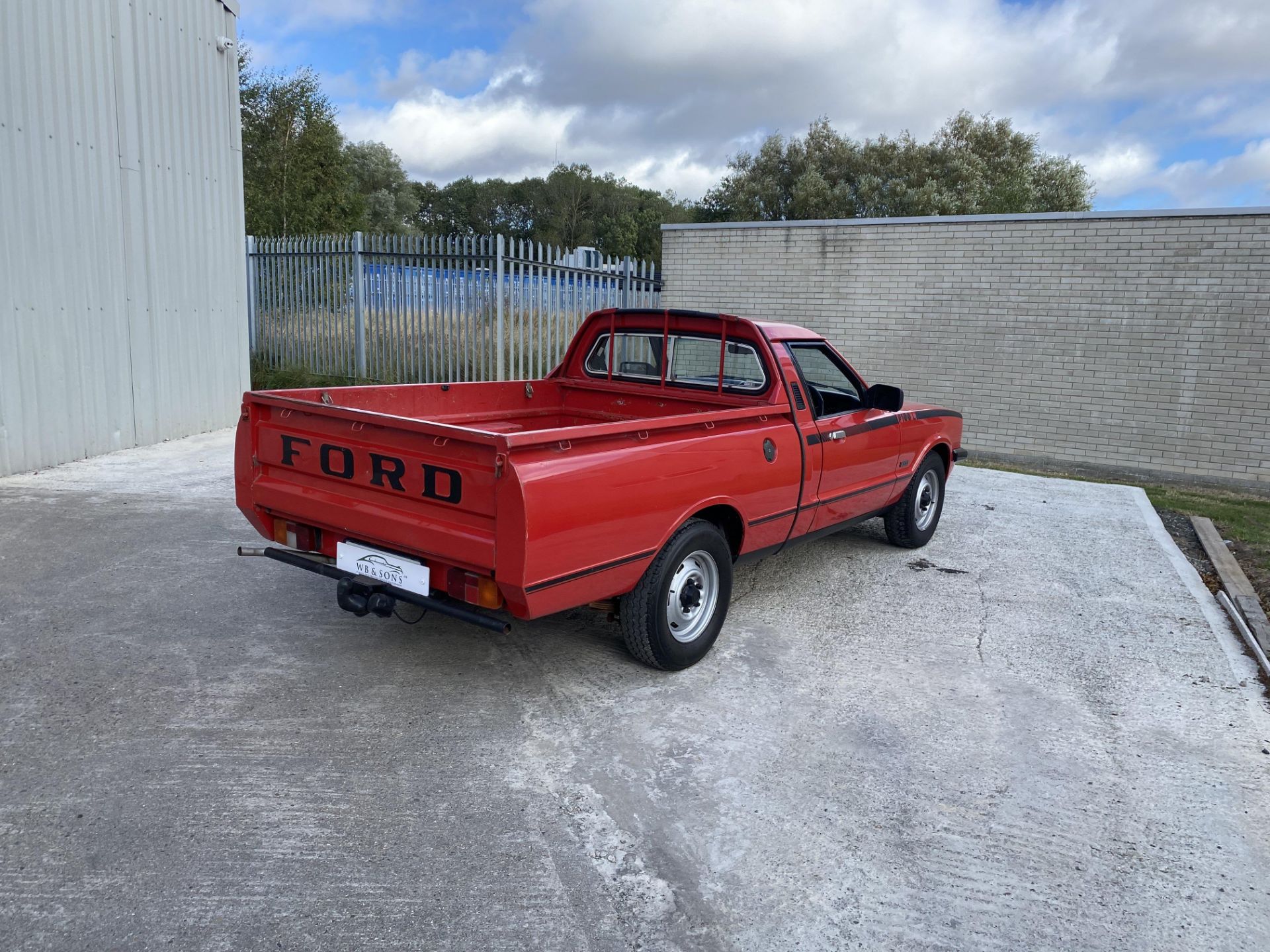 Ford P100 - Image 4 of 37