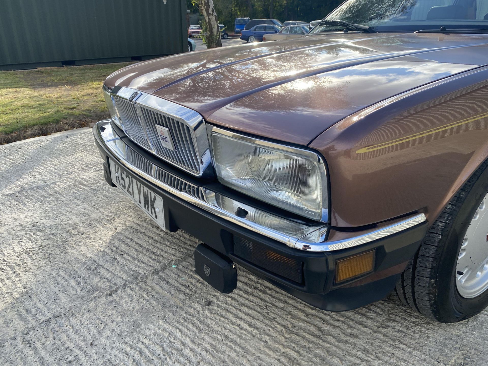 Jaguar XJ40 Sovereign - Image 23 of 46