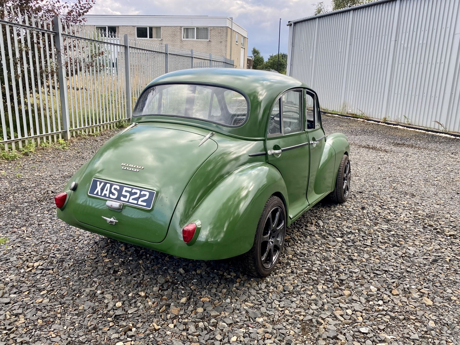 Morris Minor - Image 5 of 32