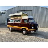 Volkswagen T2 Camper Champagne Edition