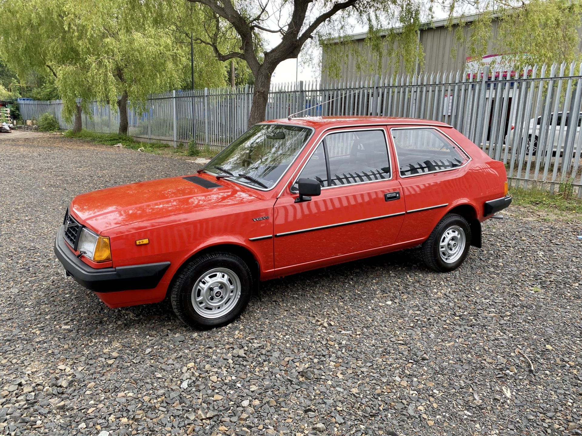 Volvo 340 - Image 12 of 44