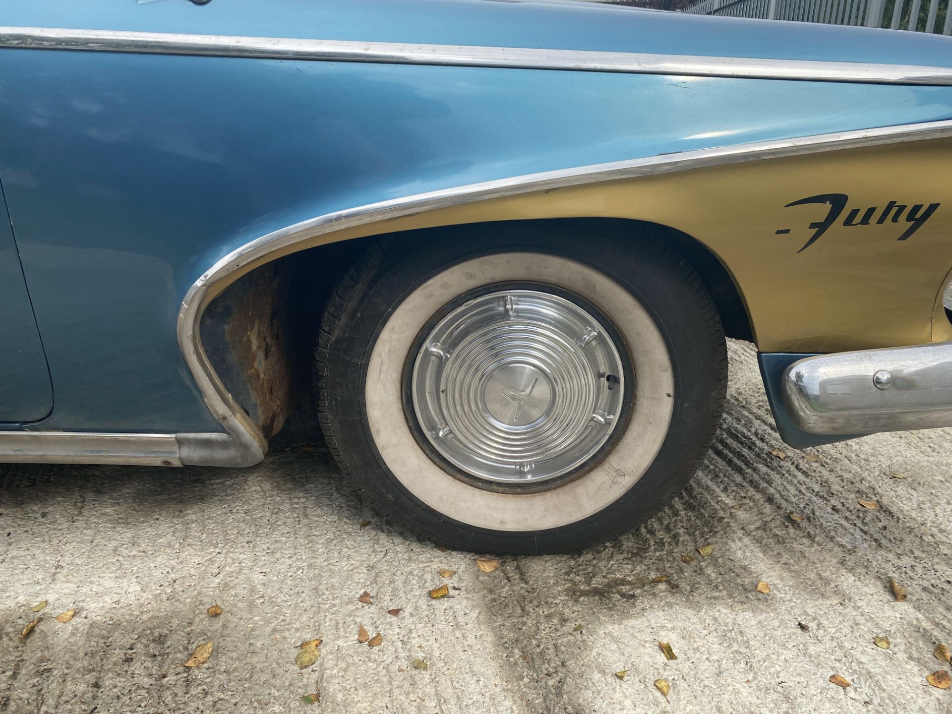 Plymouth Fury - Image 24 of 41