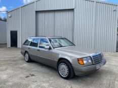 Mercedes-Benz W124 300-24