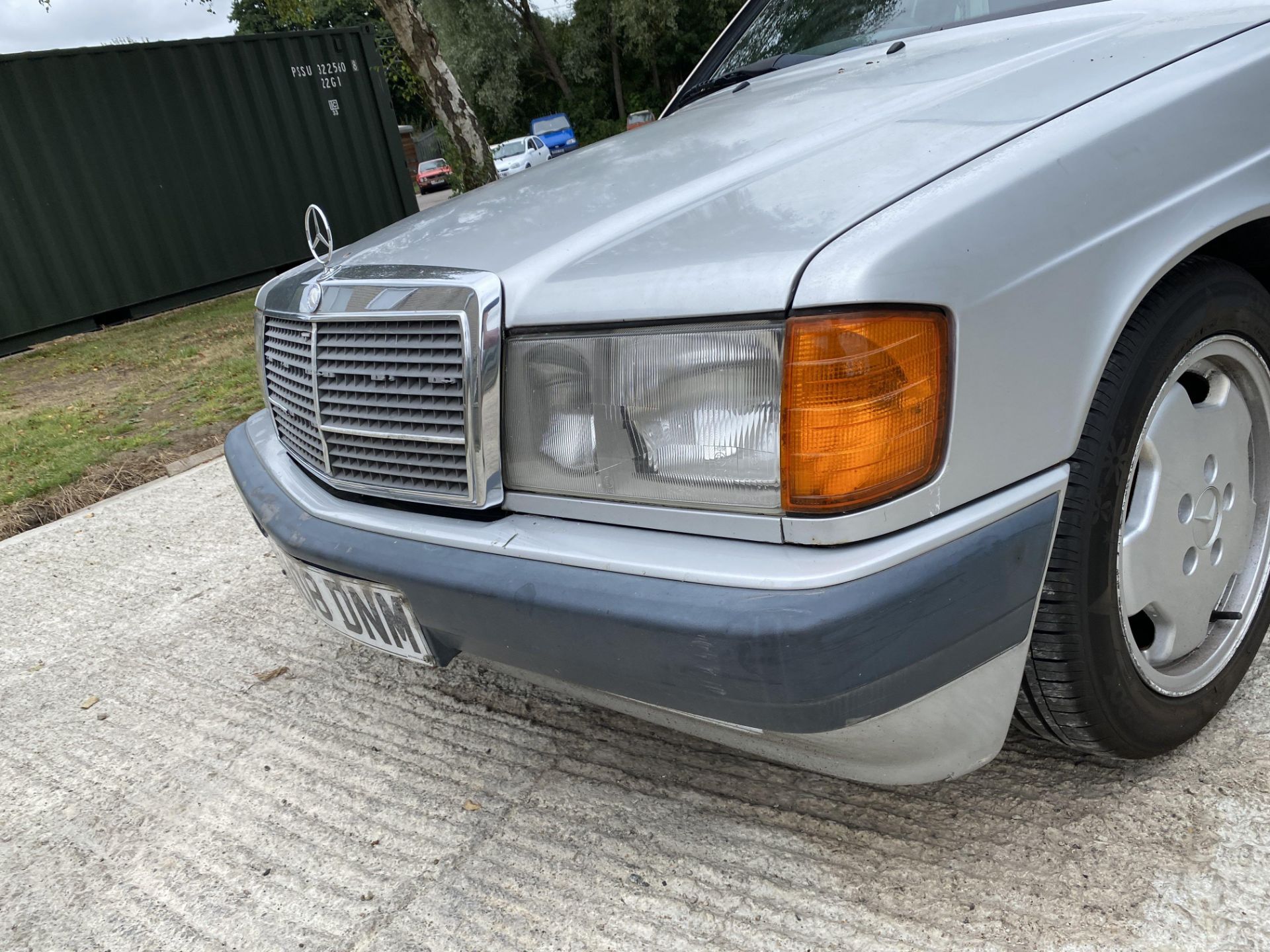 Mercedes 190e - Image 19 of 36