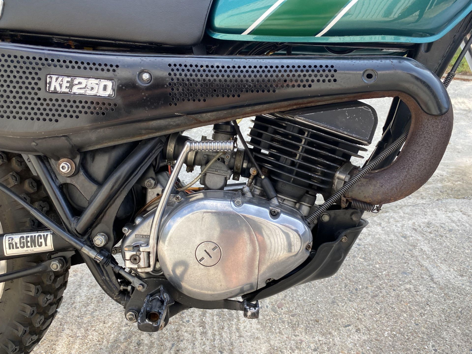 Kawasaki KE250 - Image 10 of 30