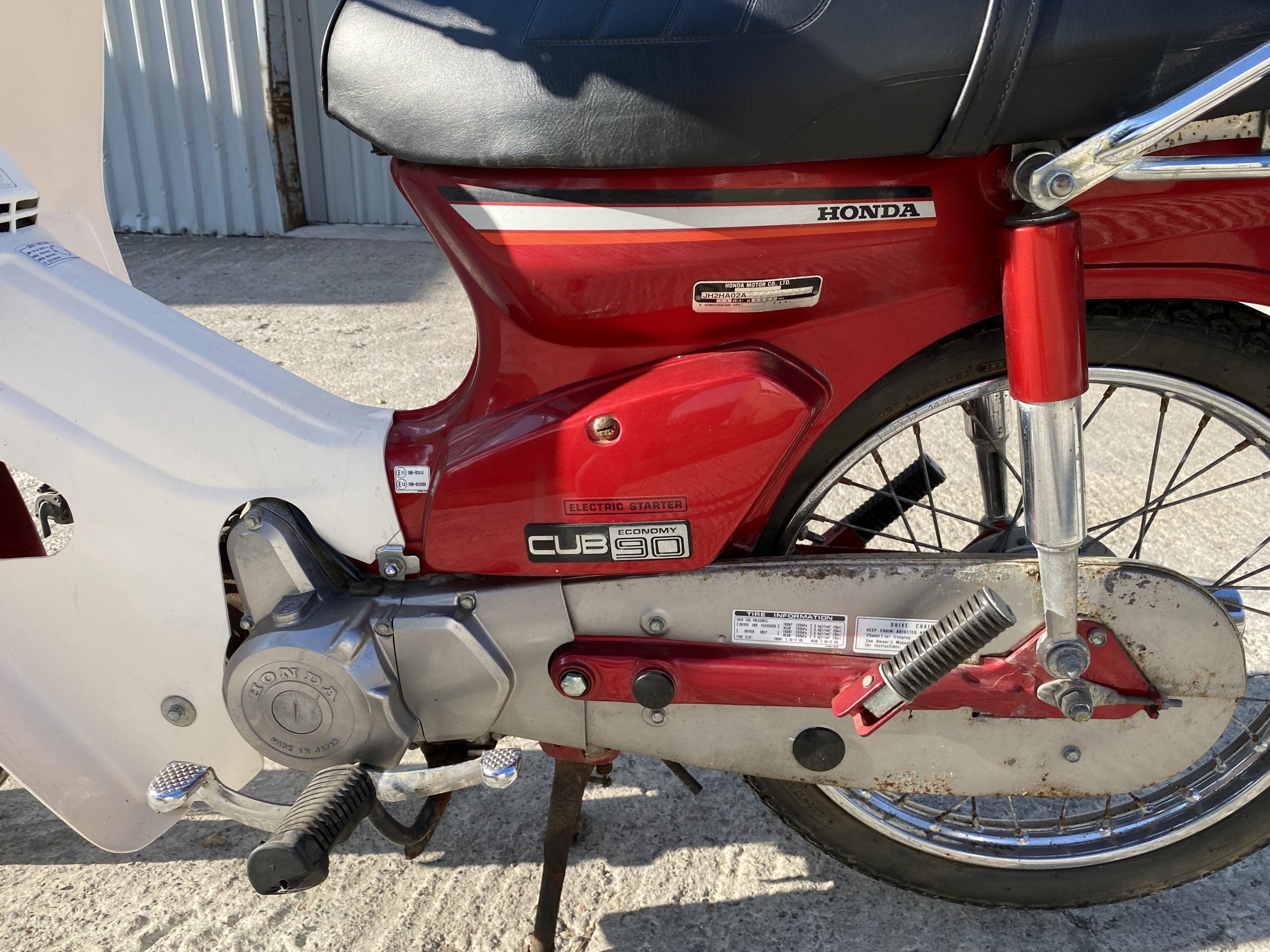 Honda Cub 90E - Image 17 of 28