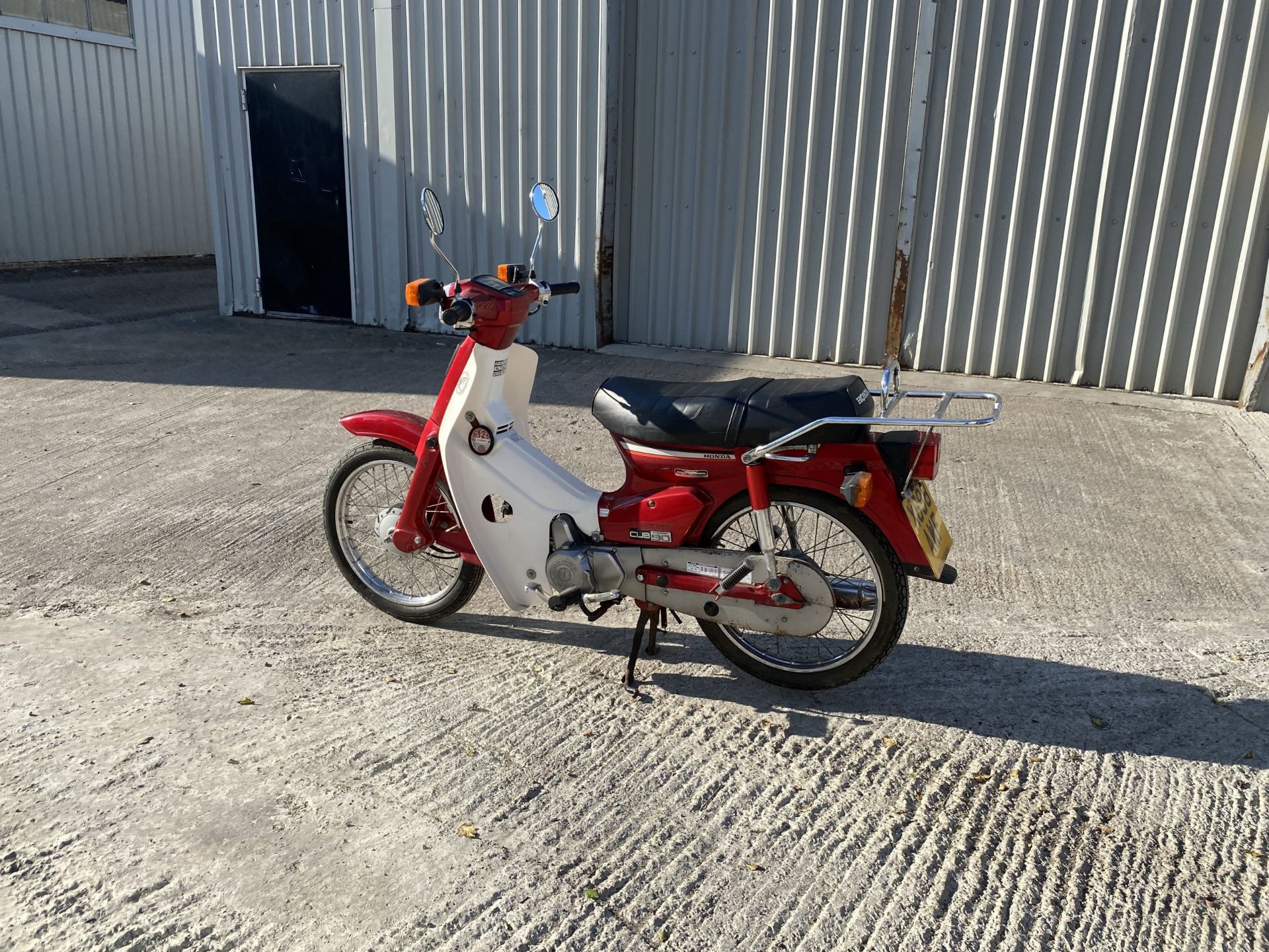 Honda Cub 90E - Image 13 of 28