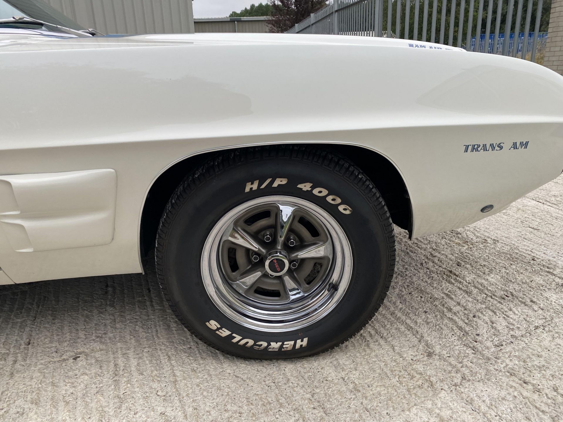 Pontiac Trans-AM - Image 25 of 49