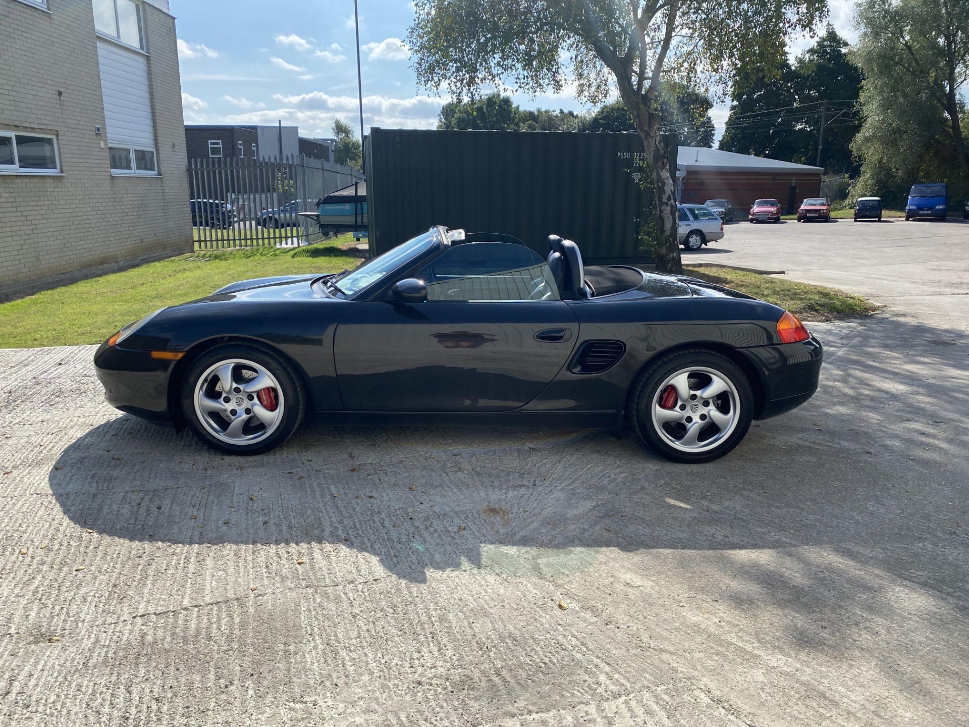 Porsche Boxster S - Image 9 of 39